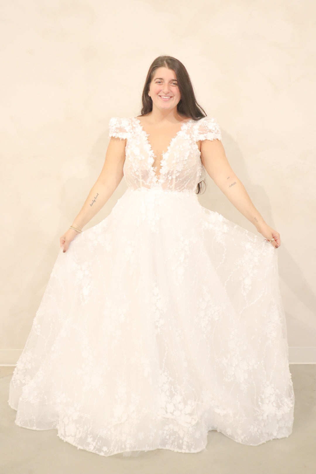 Size 14 | WS22896E-1Z by Wedding Societe