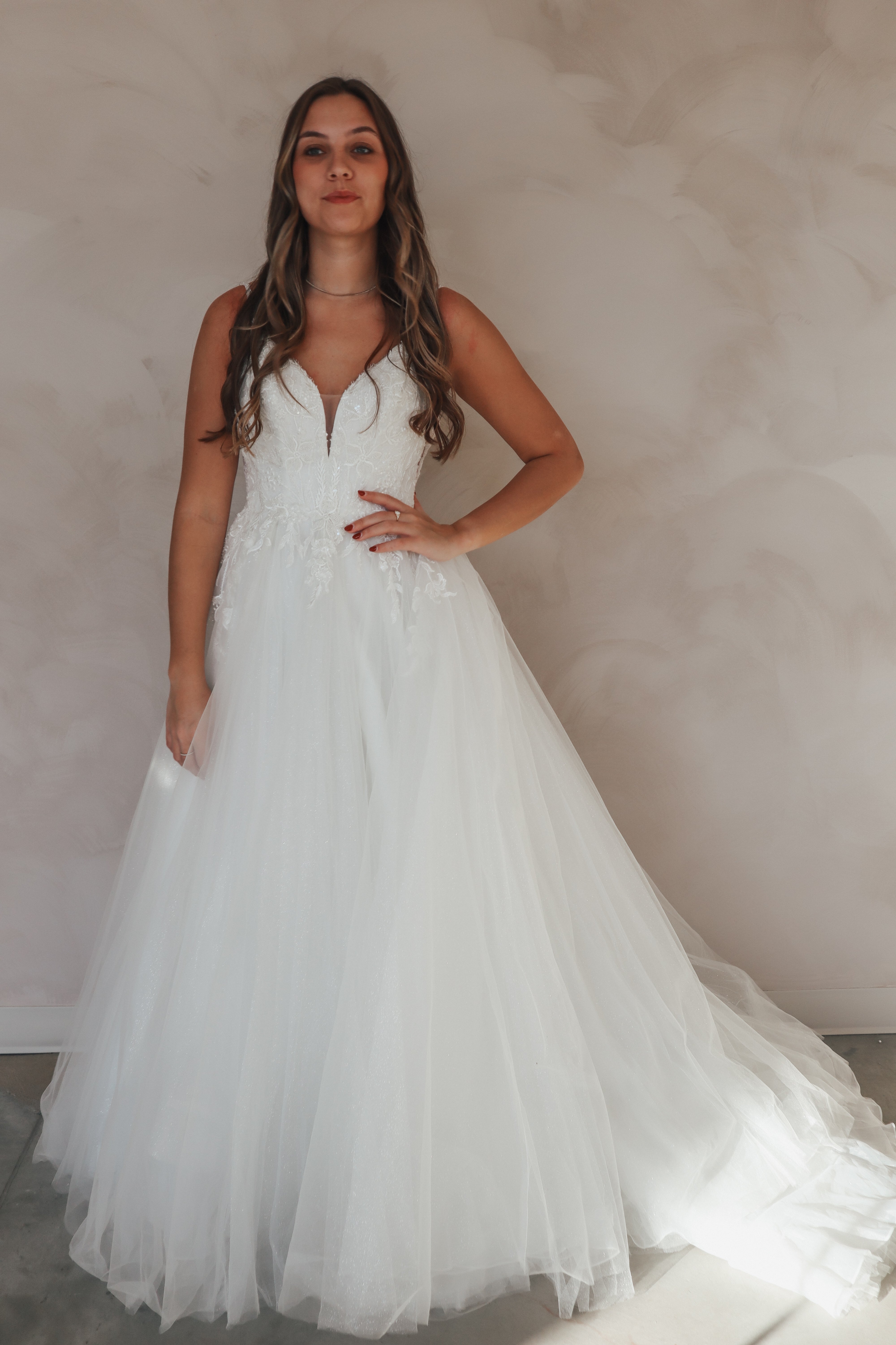 Size 04 | Aura by Maya Bella