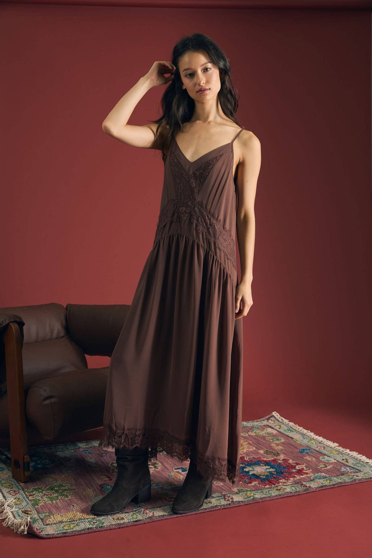 LULU LACE MIDI