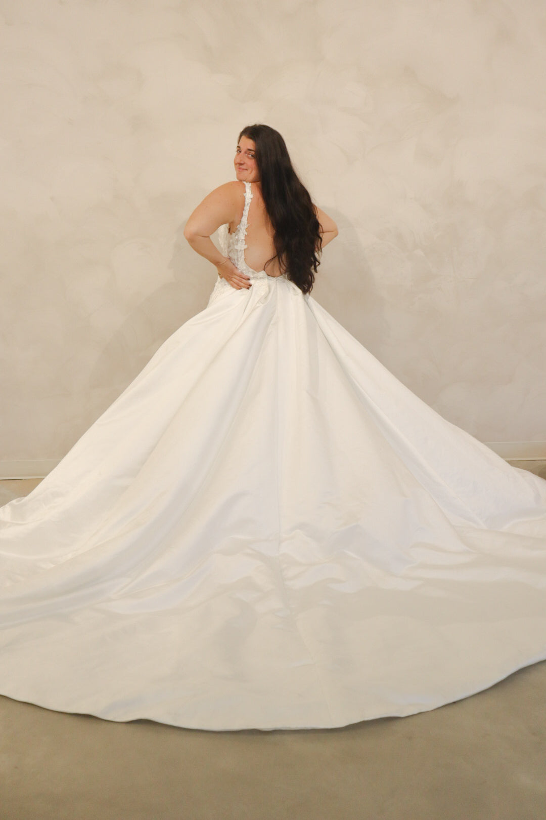 Size 12 | EB8612-1Z by Elysian Bridal