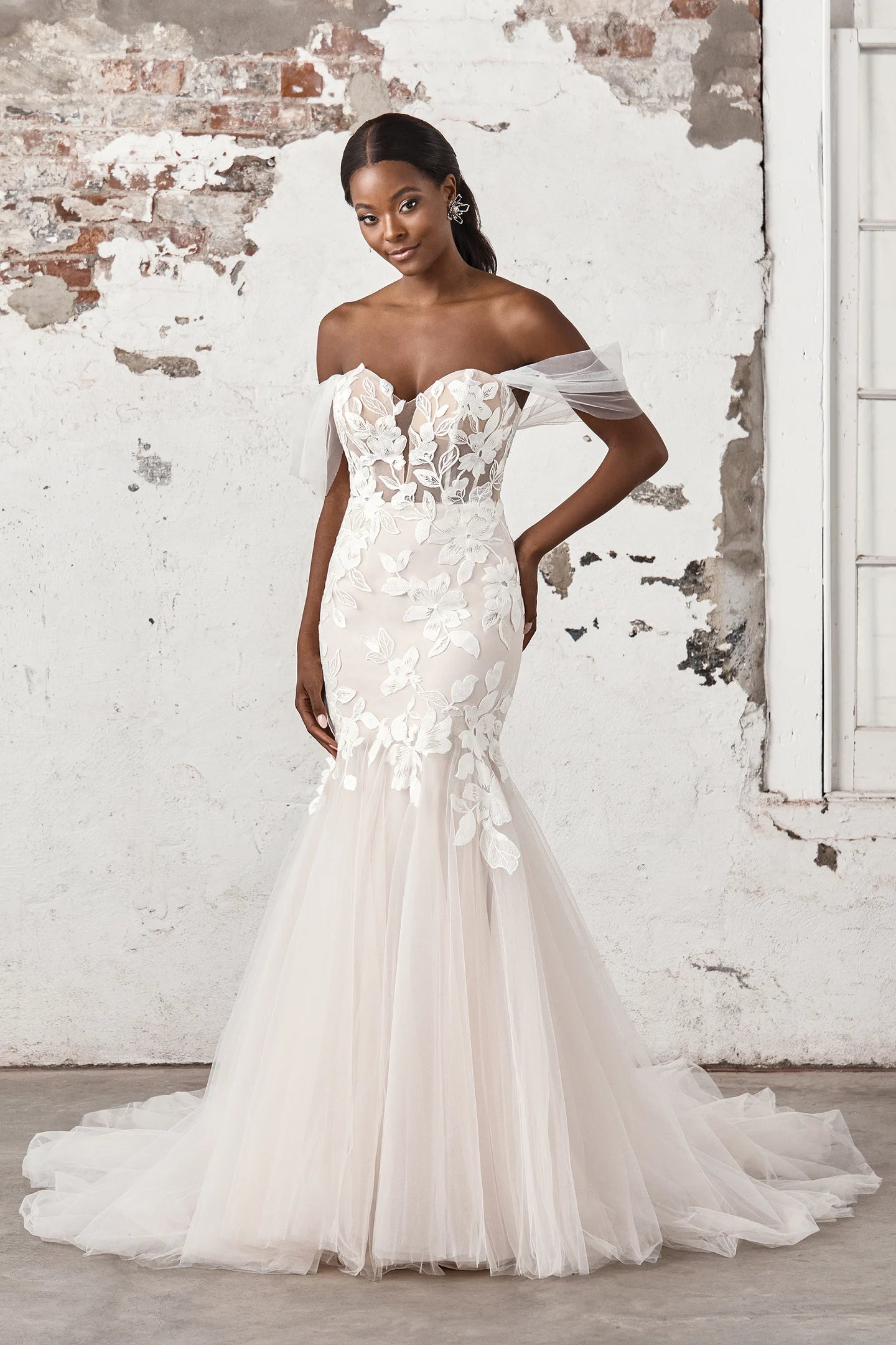 Size 22 | 44403 by Justin Alexander