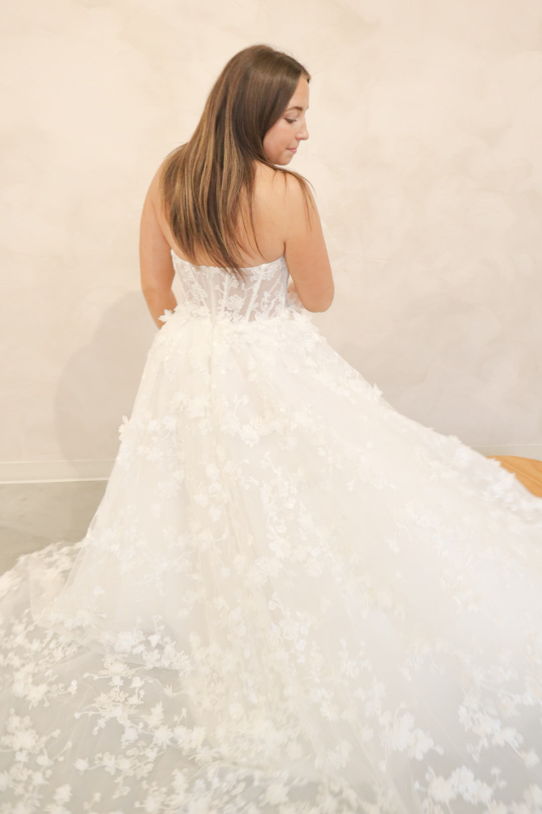 Size 12 | WS225996B-1Z by Wedding Societe