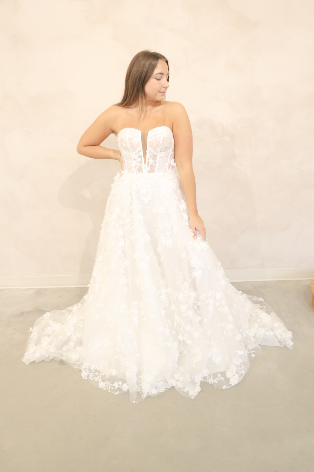 Size 12 | WS225996B-1Z by Wedding Societe