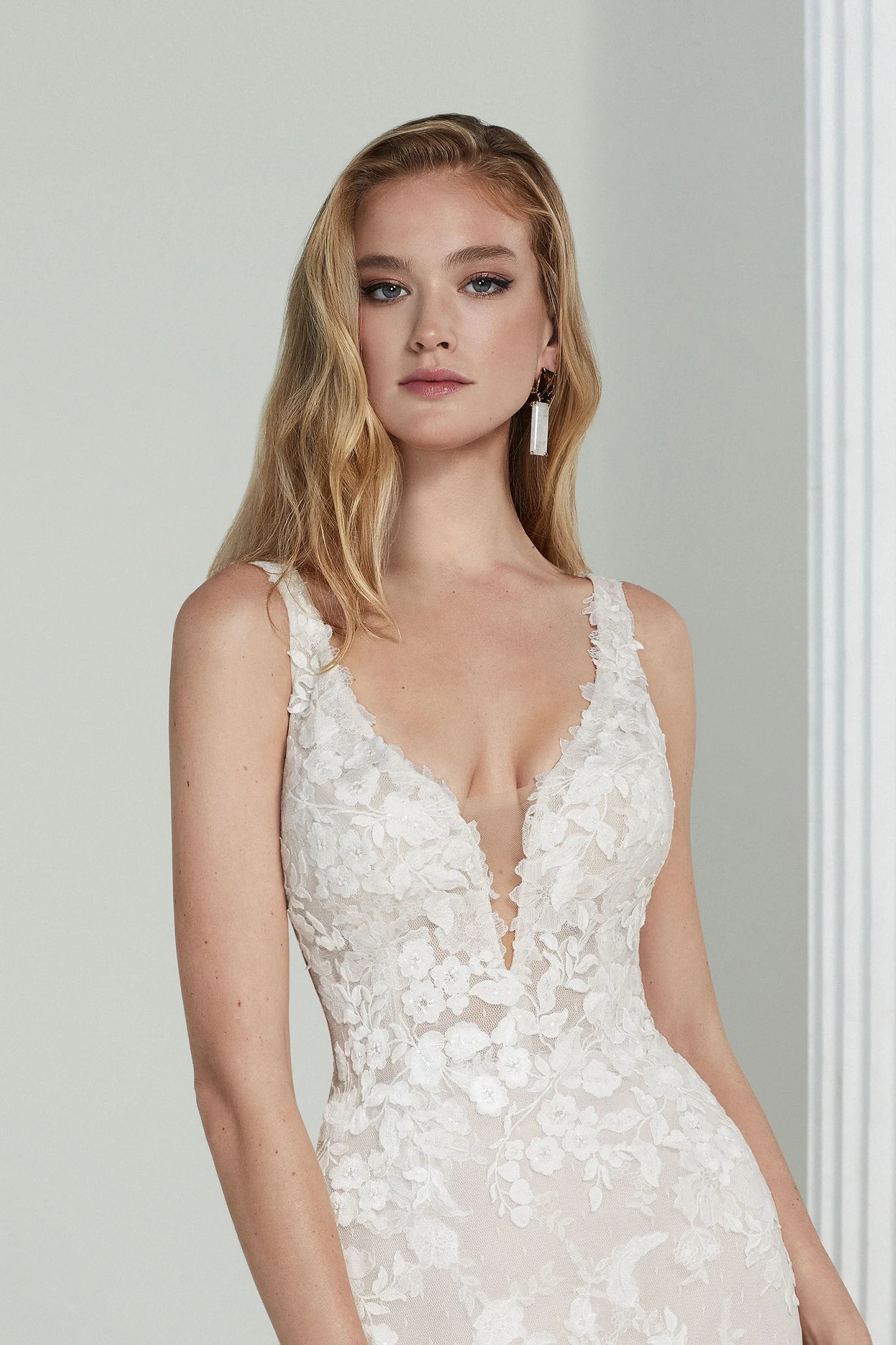 Size 16 | Janie by Justin Alexander