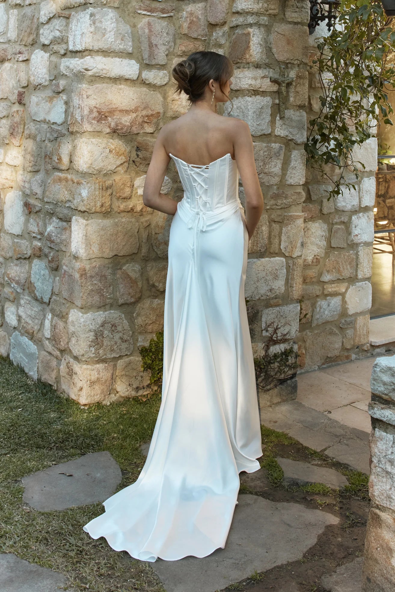 AMELINA BY TANIA OLSEN