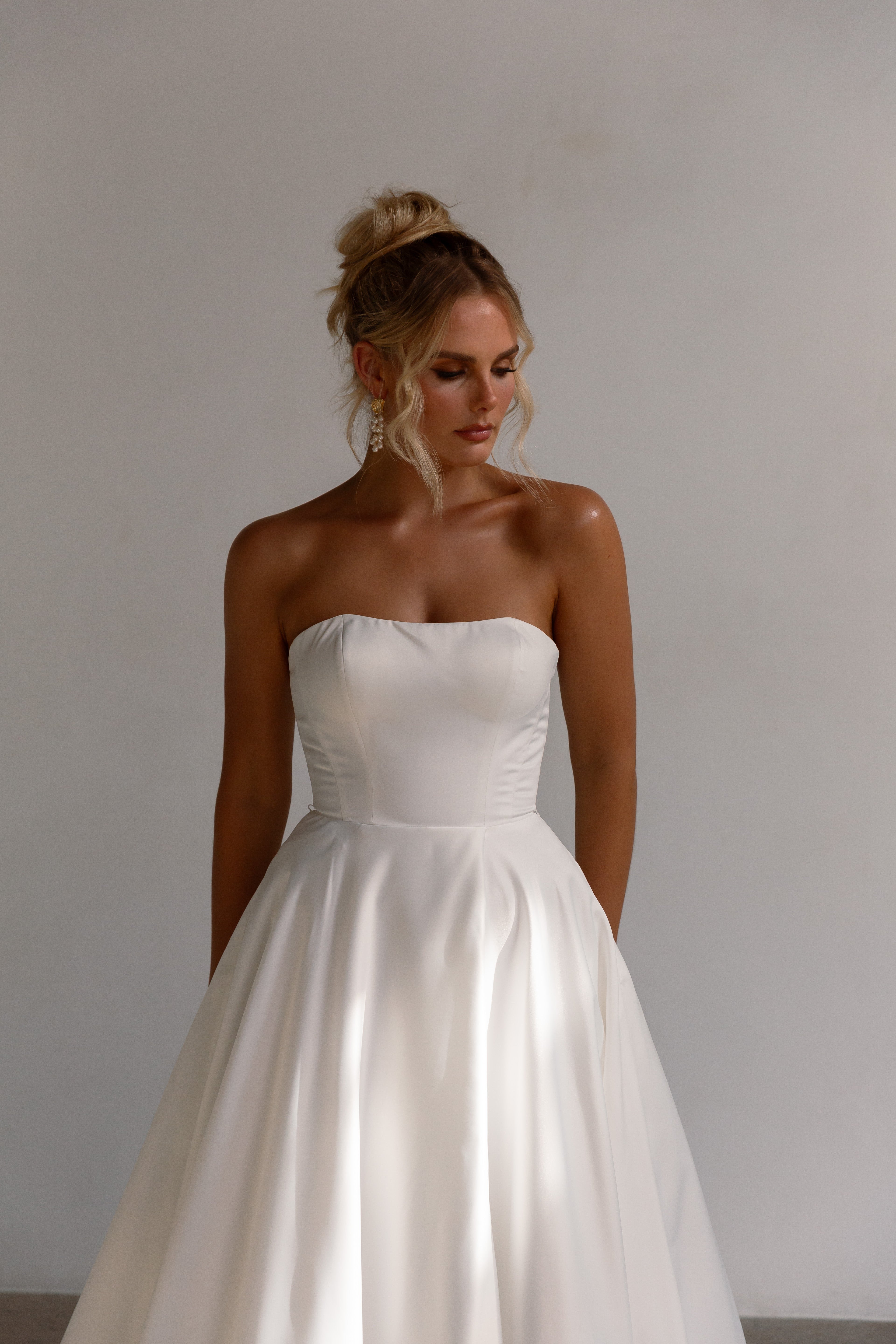 Size 06 | Anne by Tania Olsen