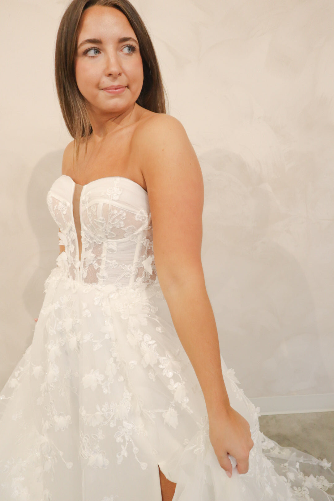 Size 12 | WS225996B-1Z by Wedding Societe