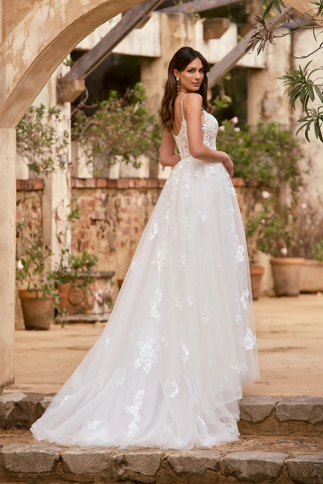 Size 04 | Corinne by Tania Olsen