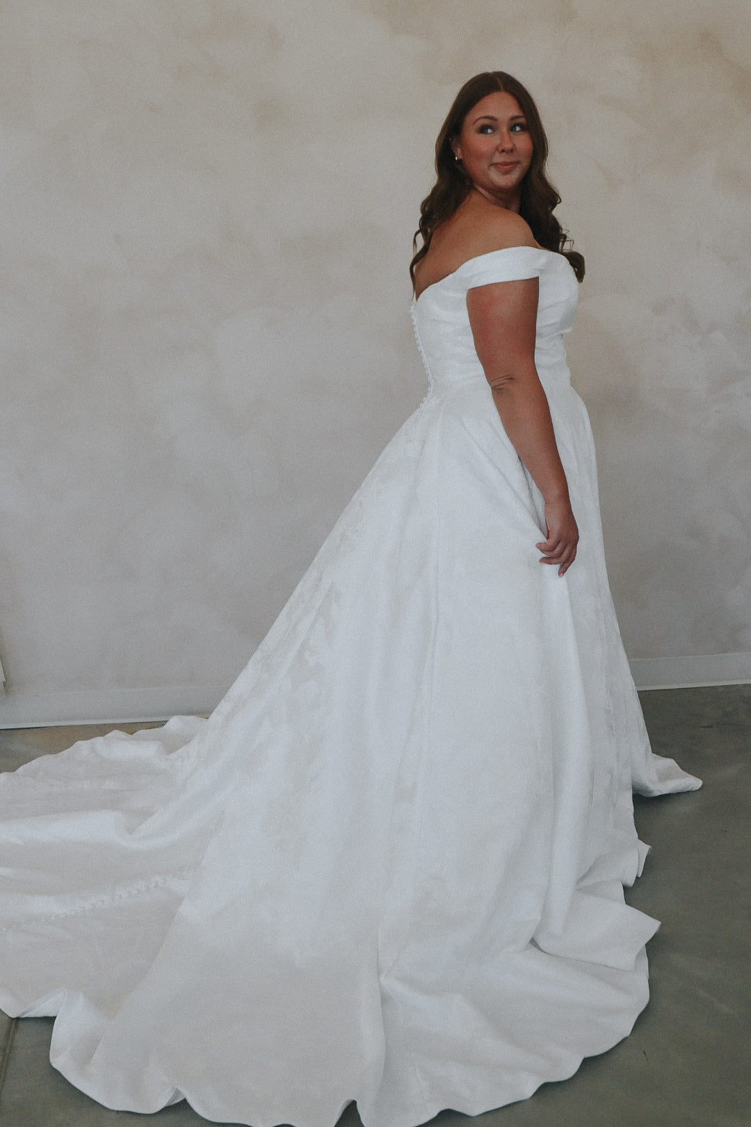 Size 14 | Eva by Tania Olsen