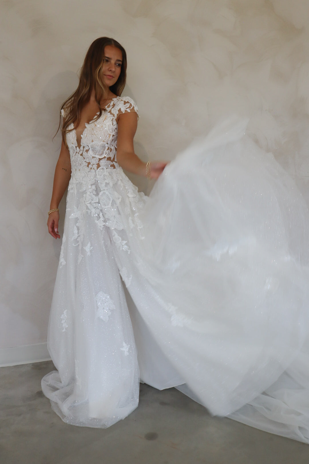 Size 12 | Melody by Becoming