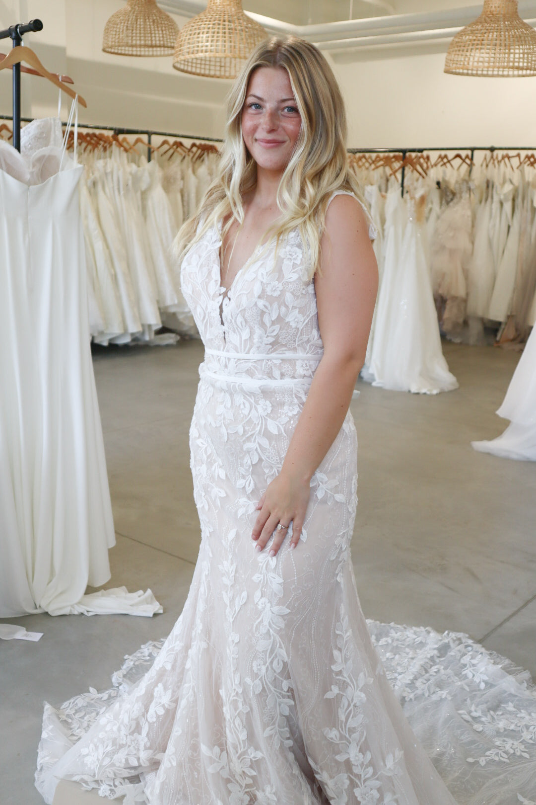 Size 16 | Flora V2 By Take Heart