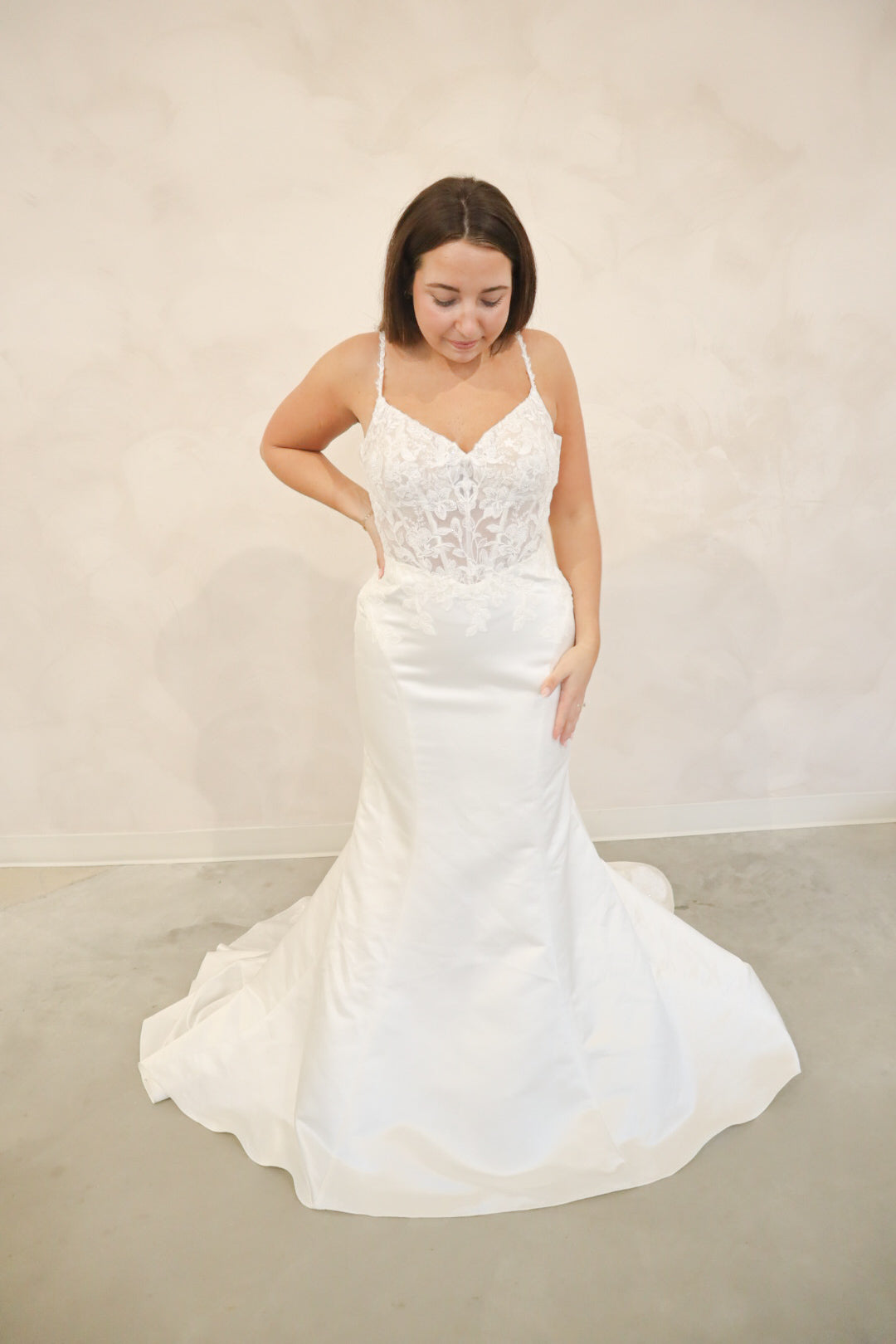 Size 14 | 7743 By Stella York