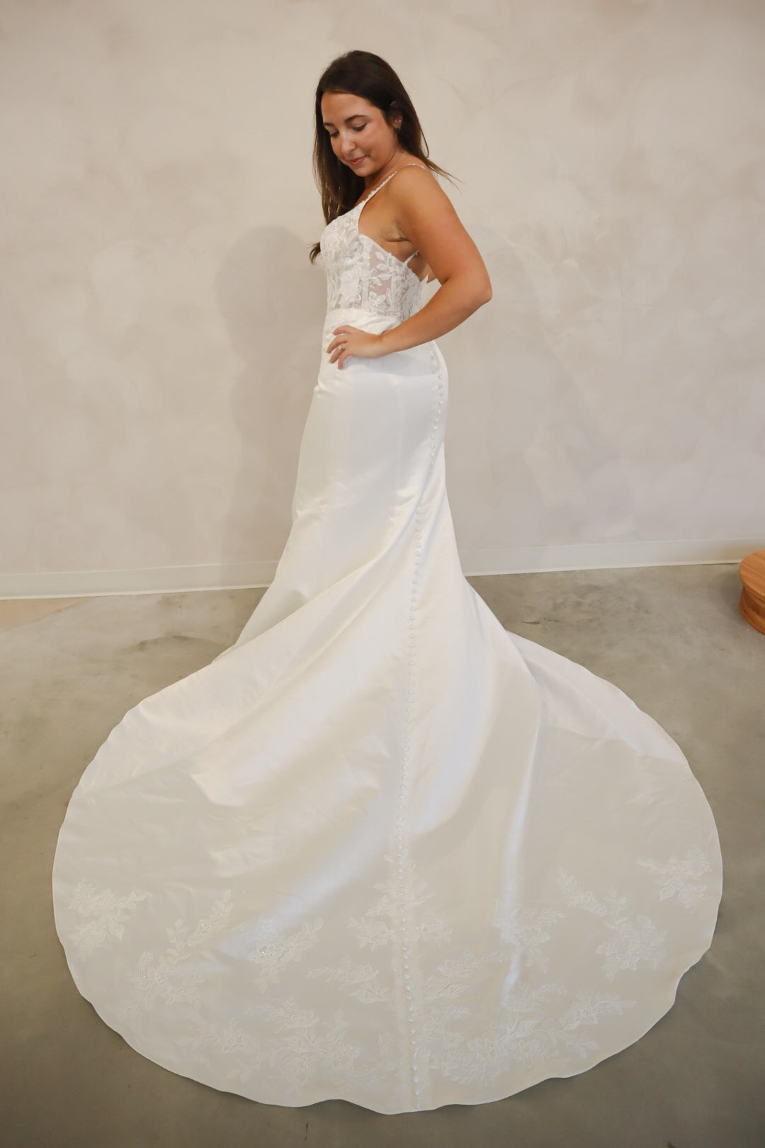 Size 14 | 7743 By Stella York