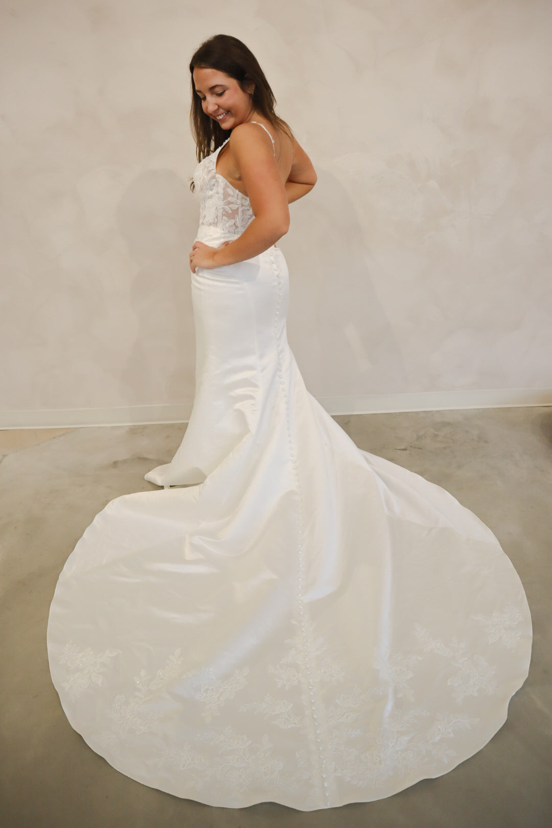 Size 14 | 7743 By Stella York