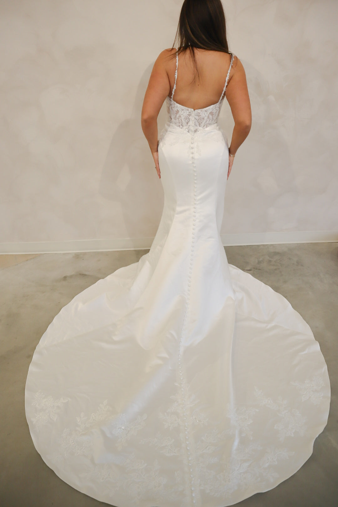 Size 14 | 7743 By Stella York