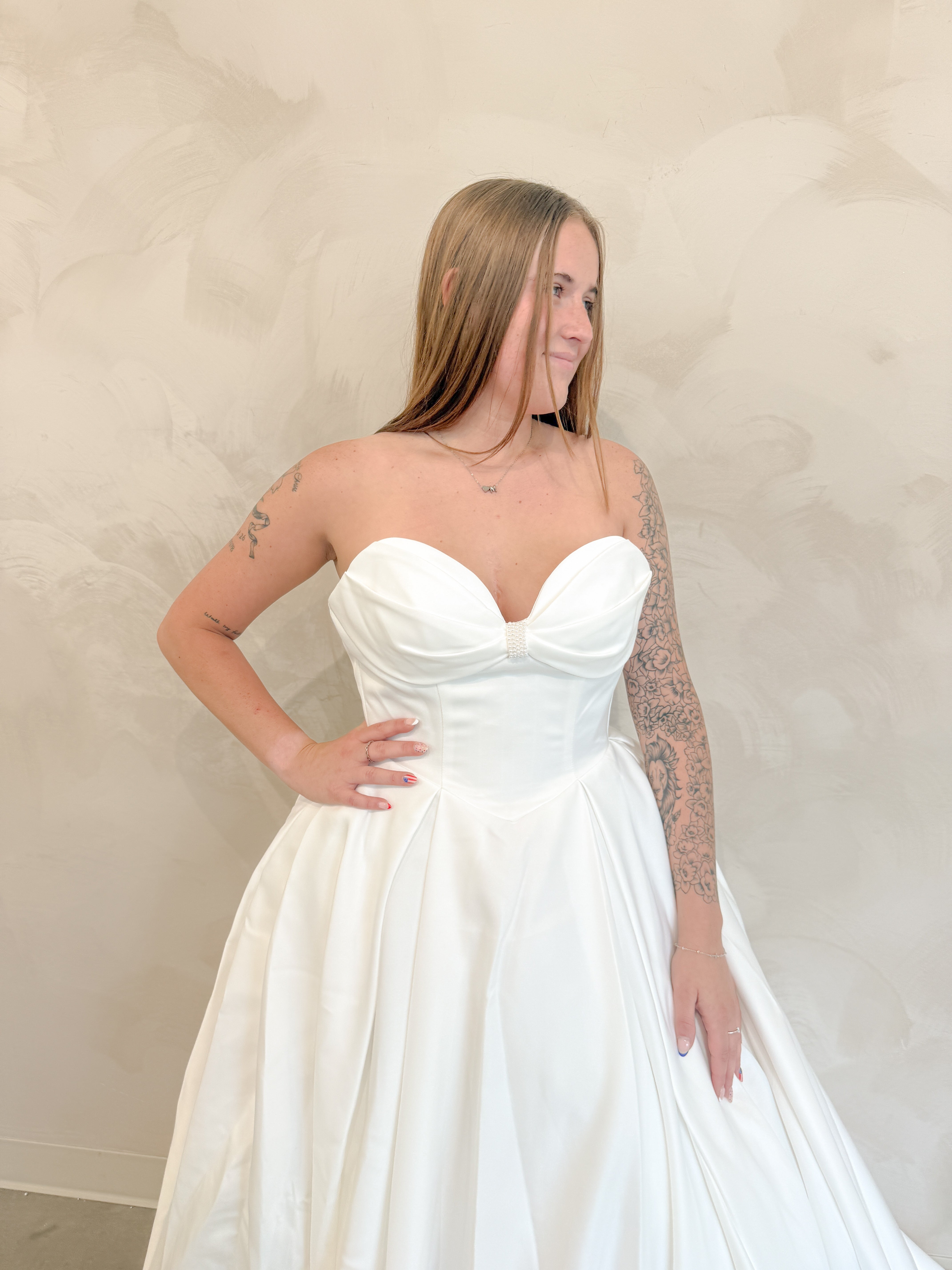 Size 02 | Josie by Truly