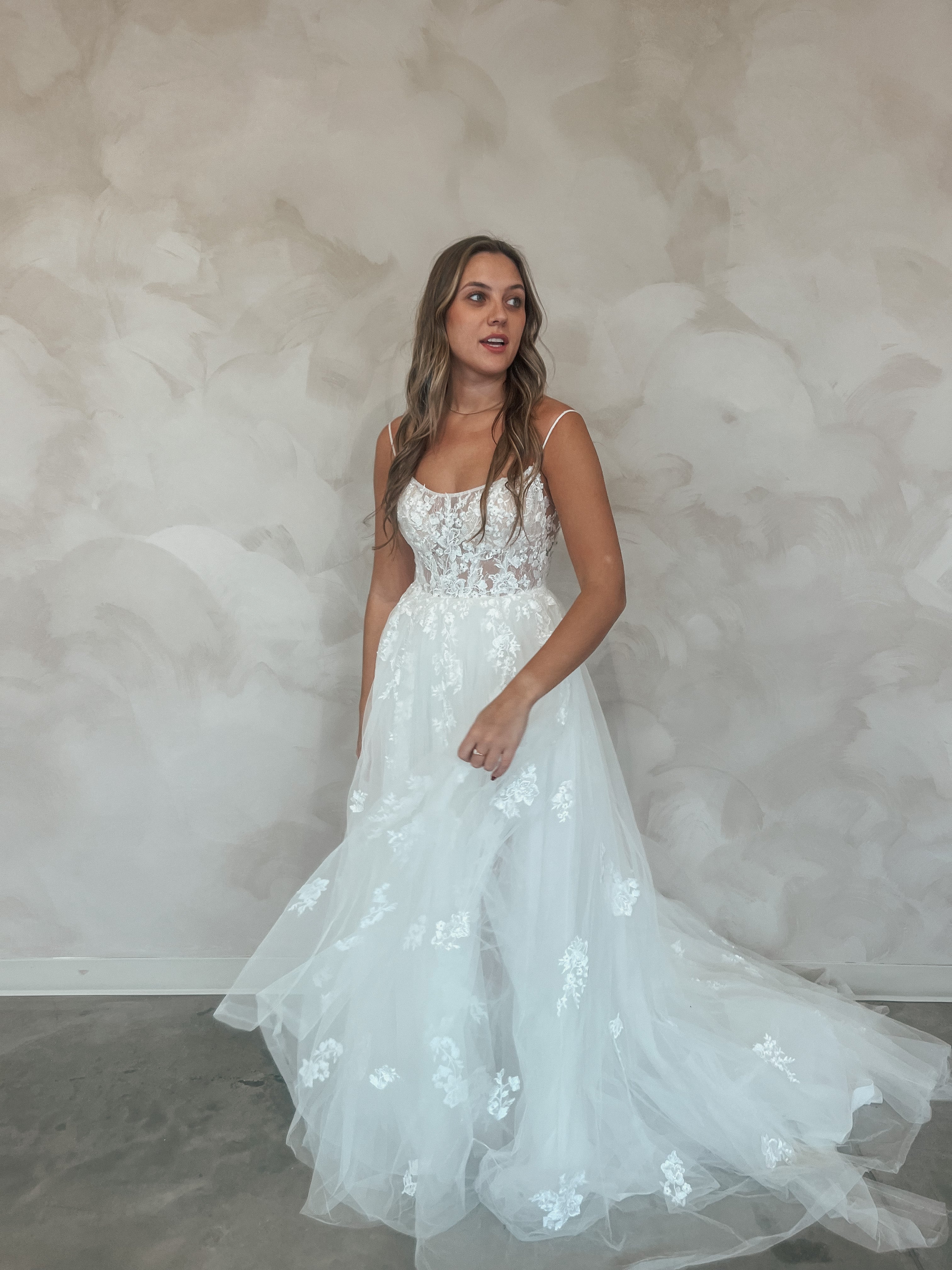 Size 04 | Corinne by Tania Olsen