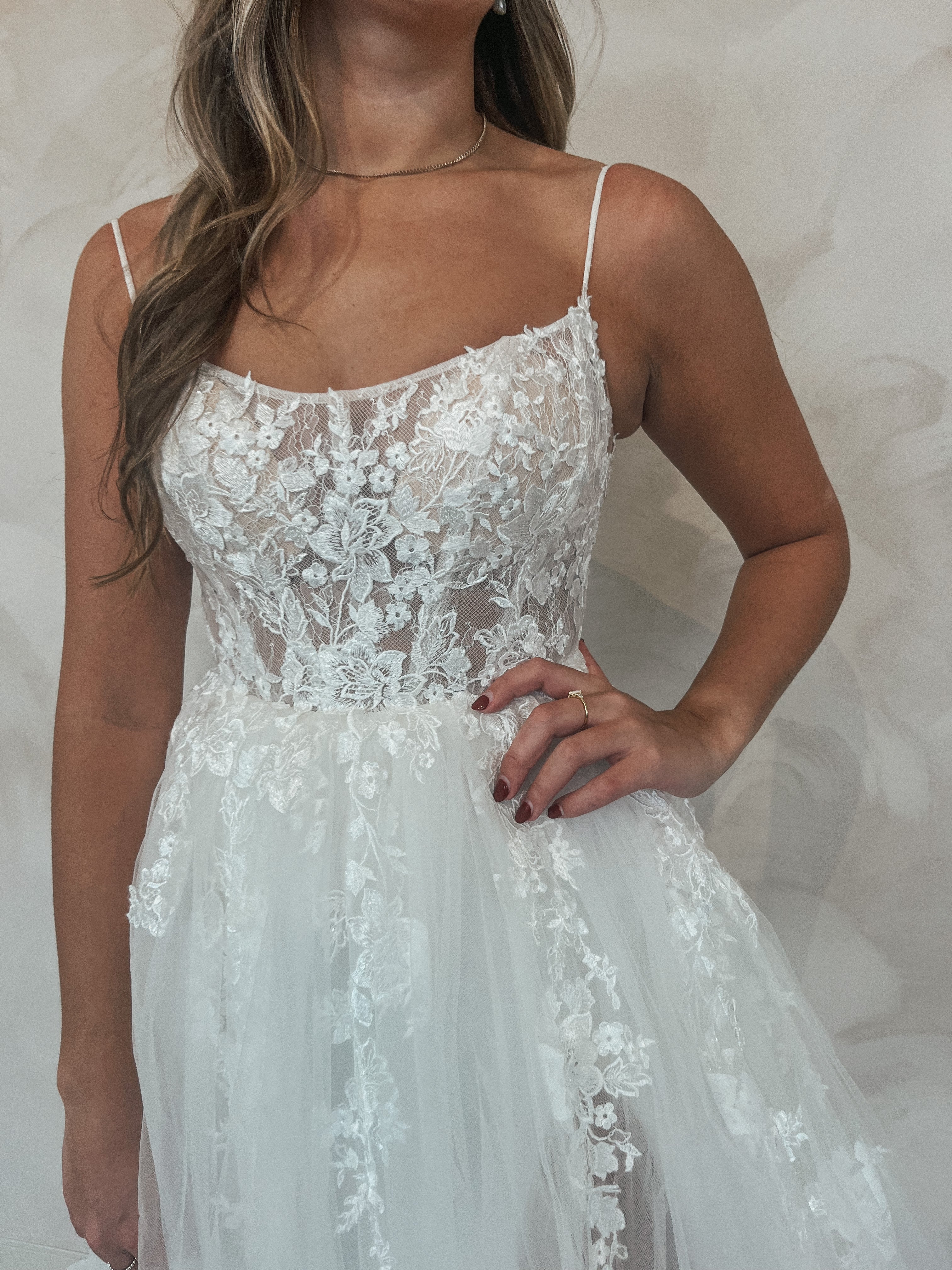 Size 04 | Corinne by Tania Olsen