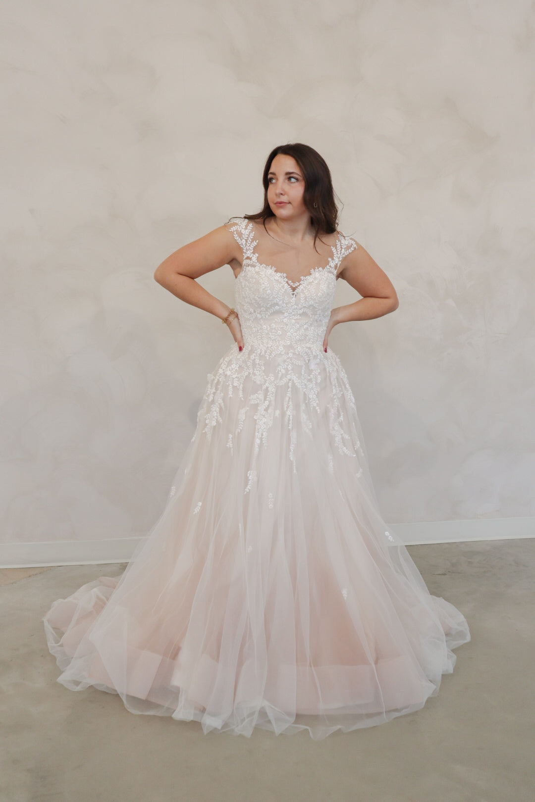 Size 10 | Audrey by Kelly Faetanini