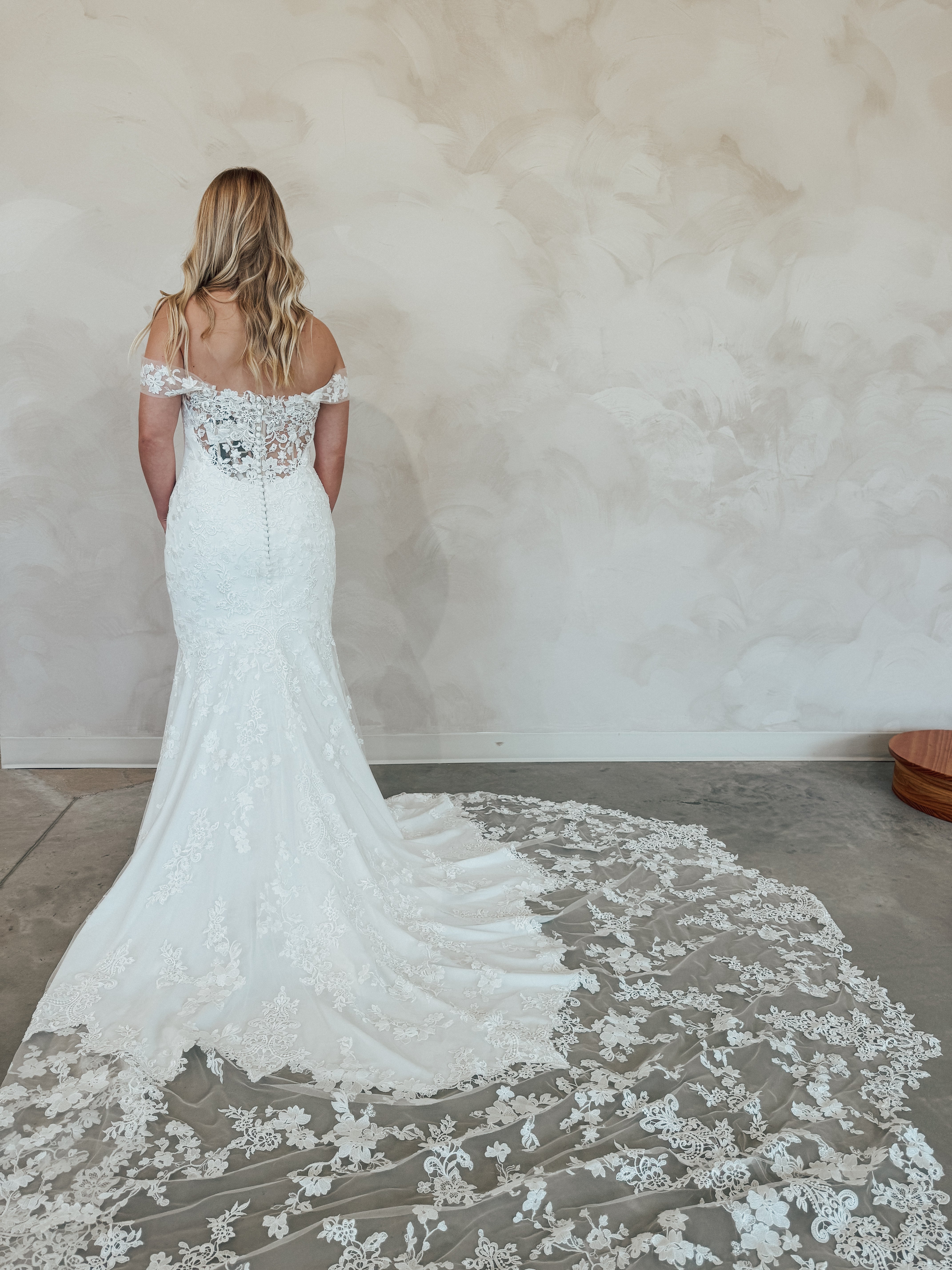 Size 10 | Syrnix By Pronovias