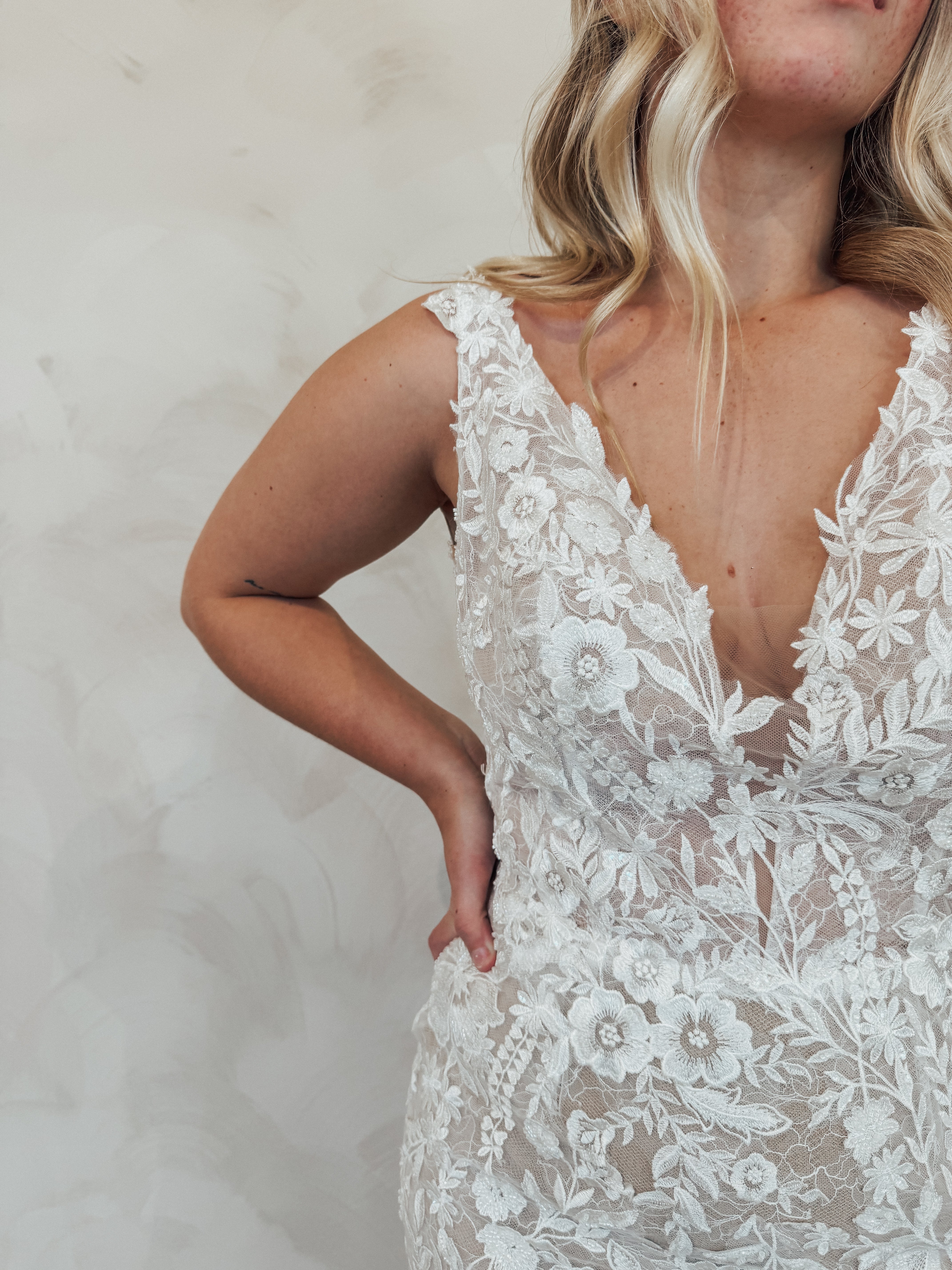 Size 08 | 16103 By WTOO