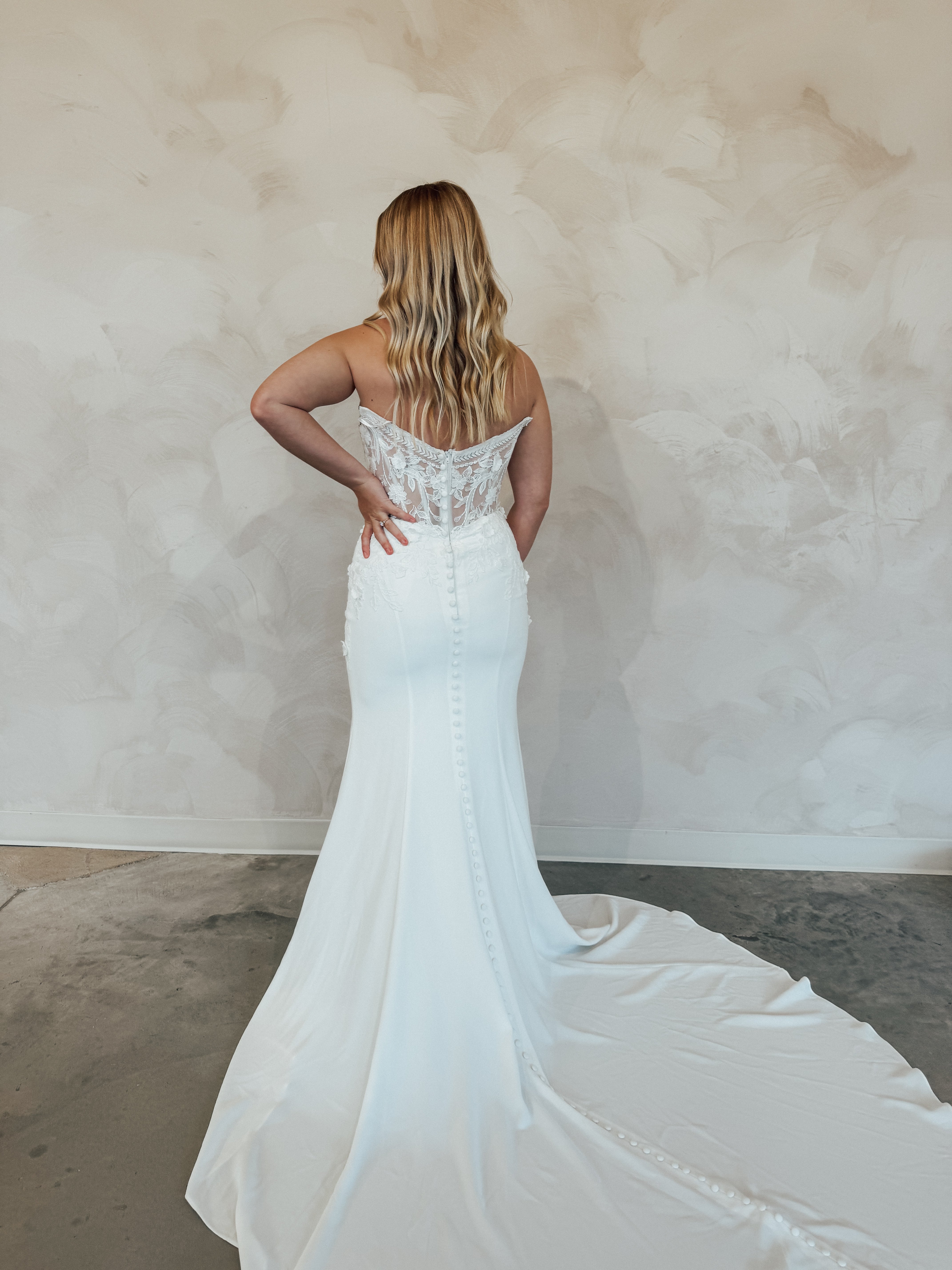 Size 08 | 7675 By Stella York