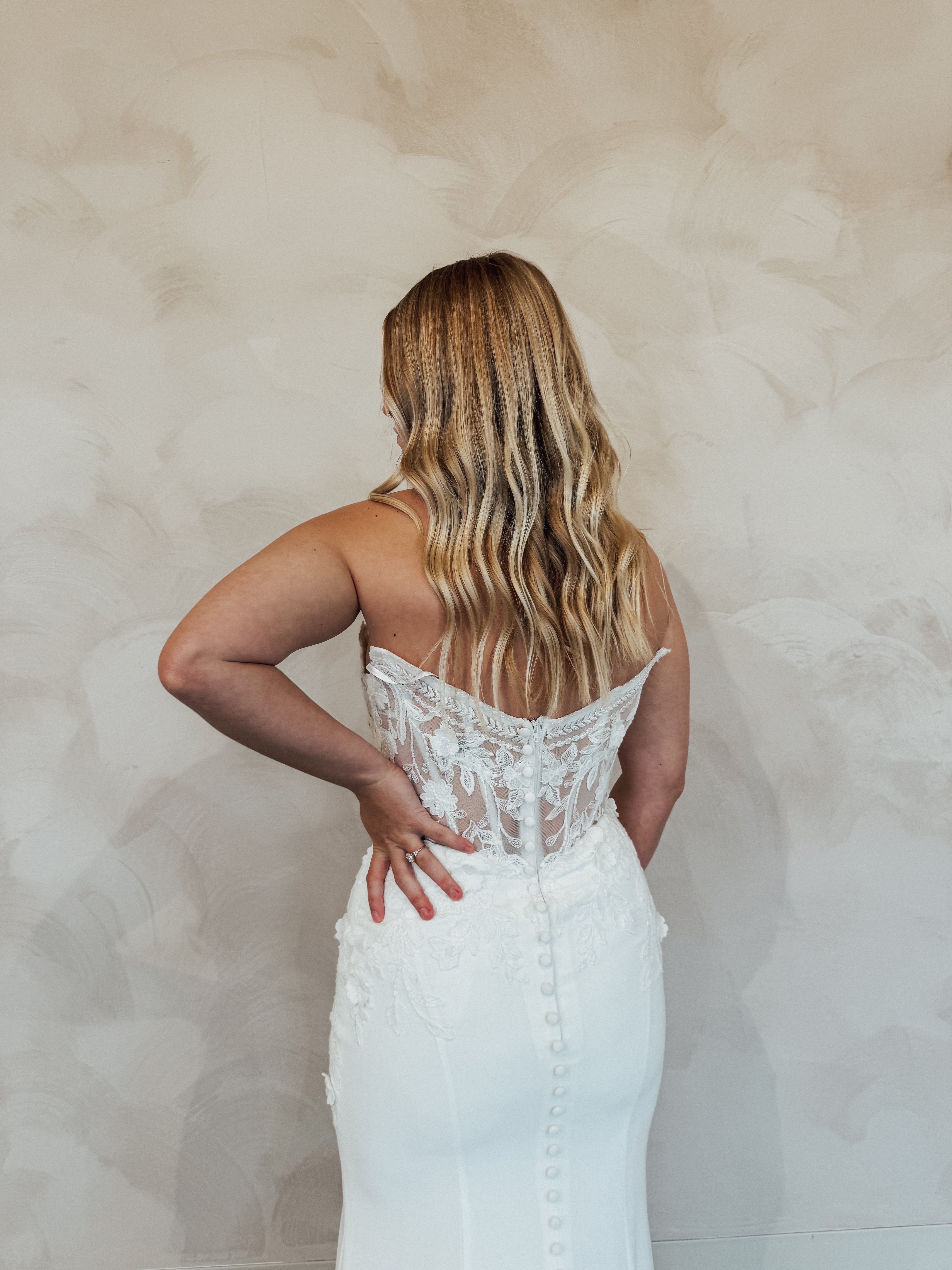 Size 08 | 7675 By Stella York