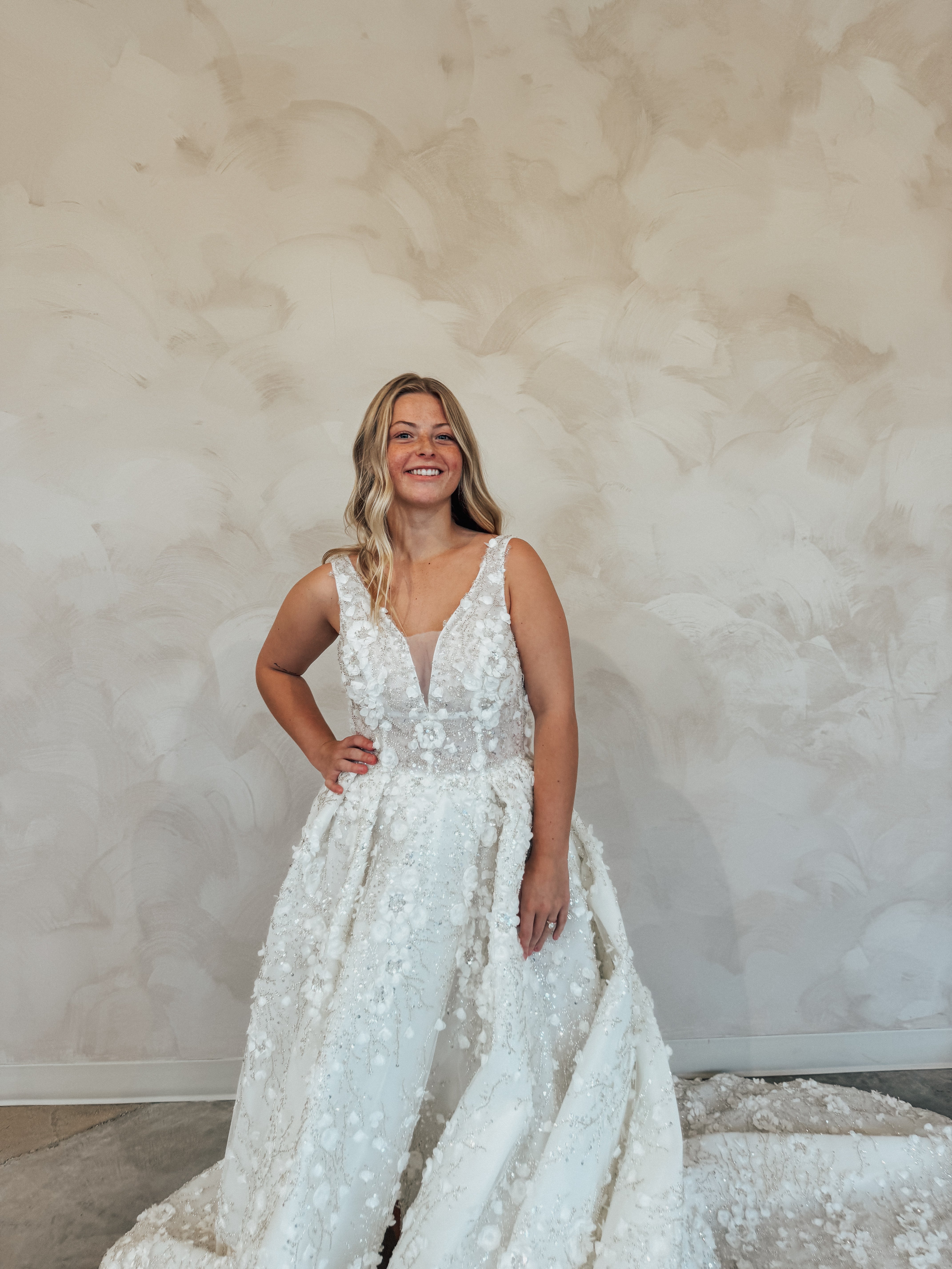 Size 12 | EB22840 by Elysian Bridal