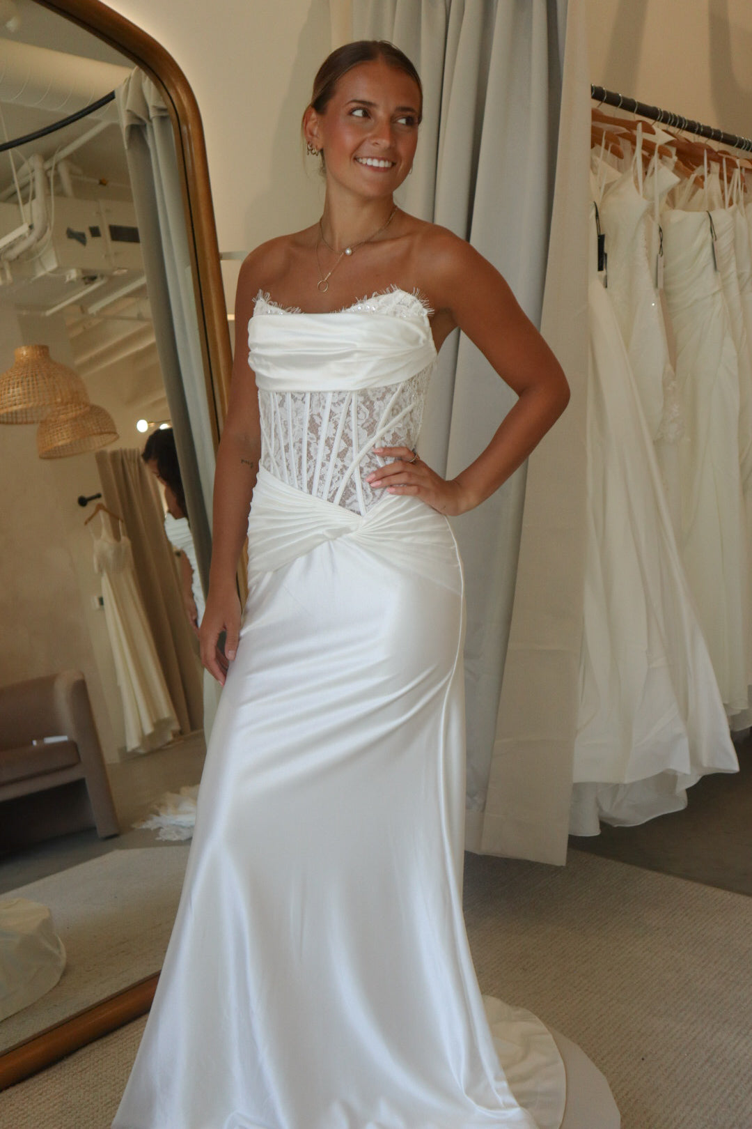 Size 06 | Gia