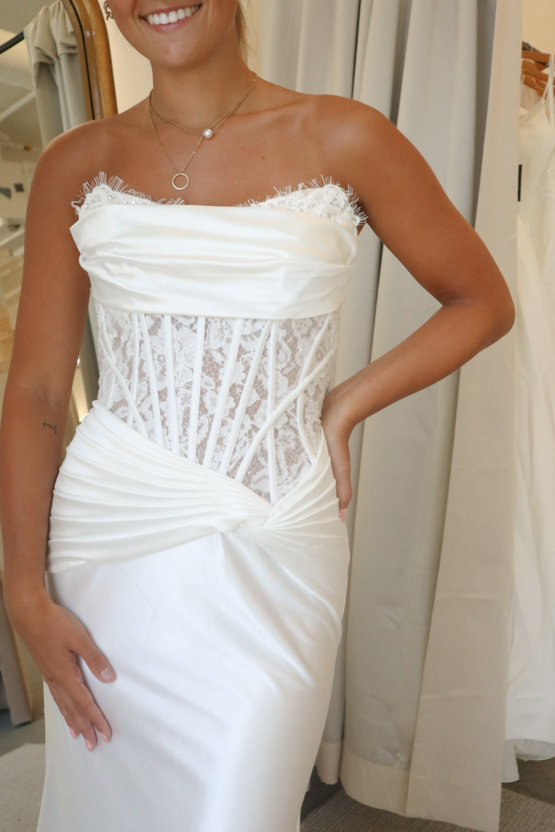 Size 10 | Gia