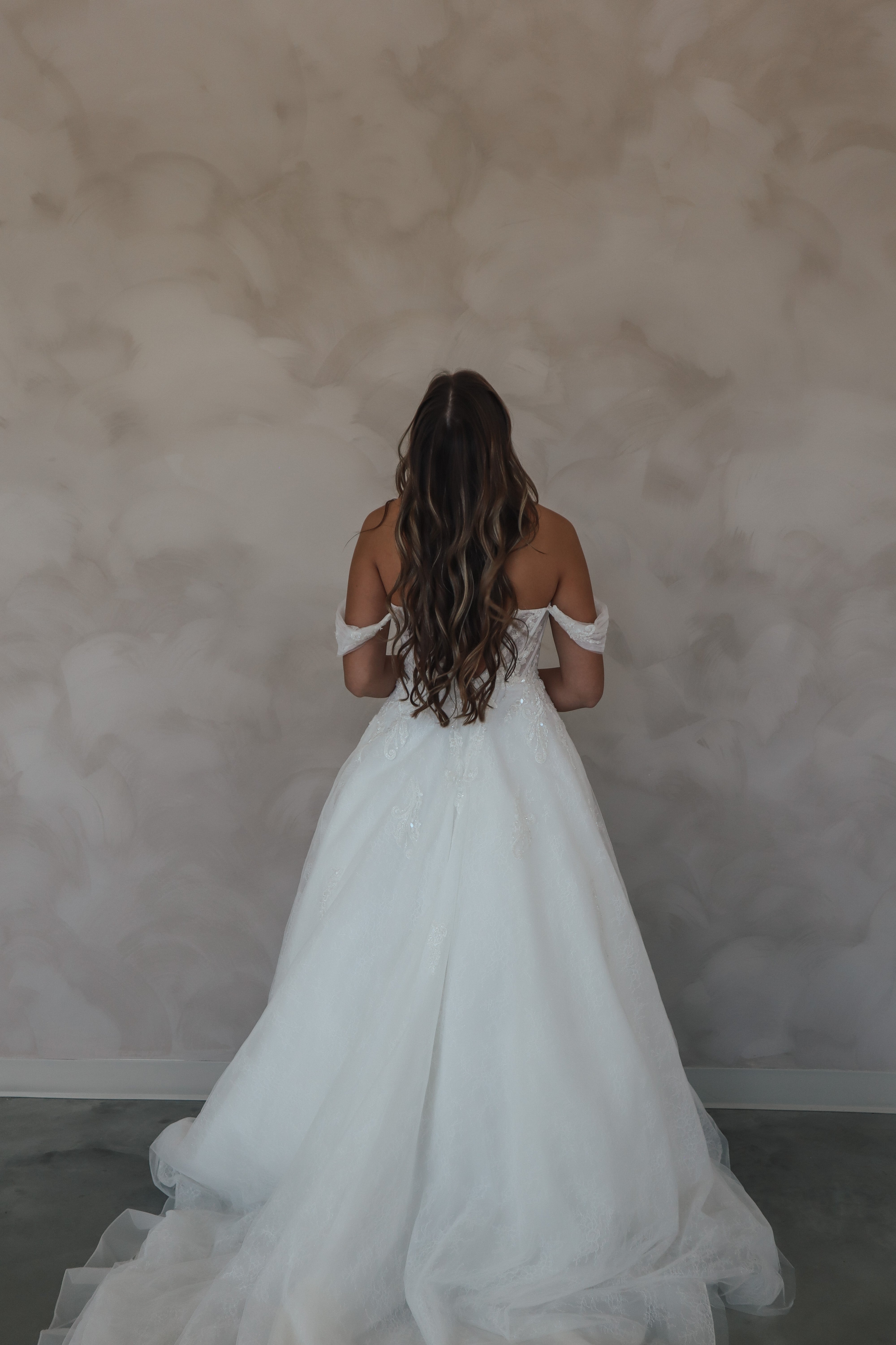 Size 04 | Elina by Maya Bella