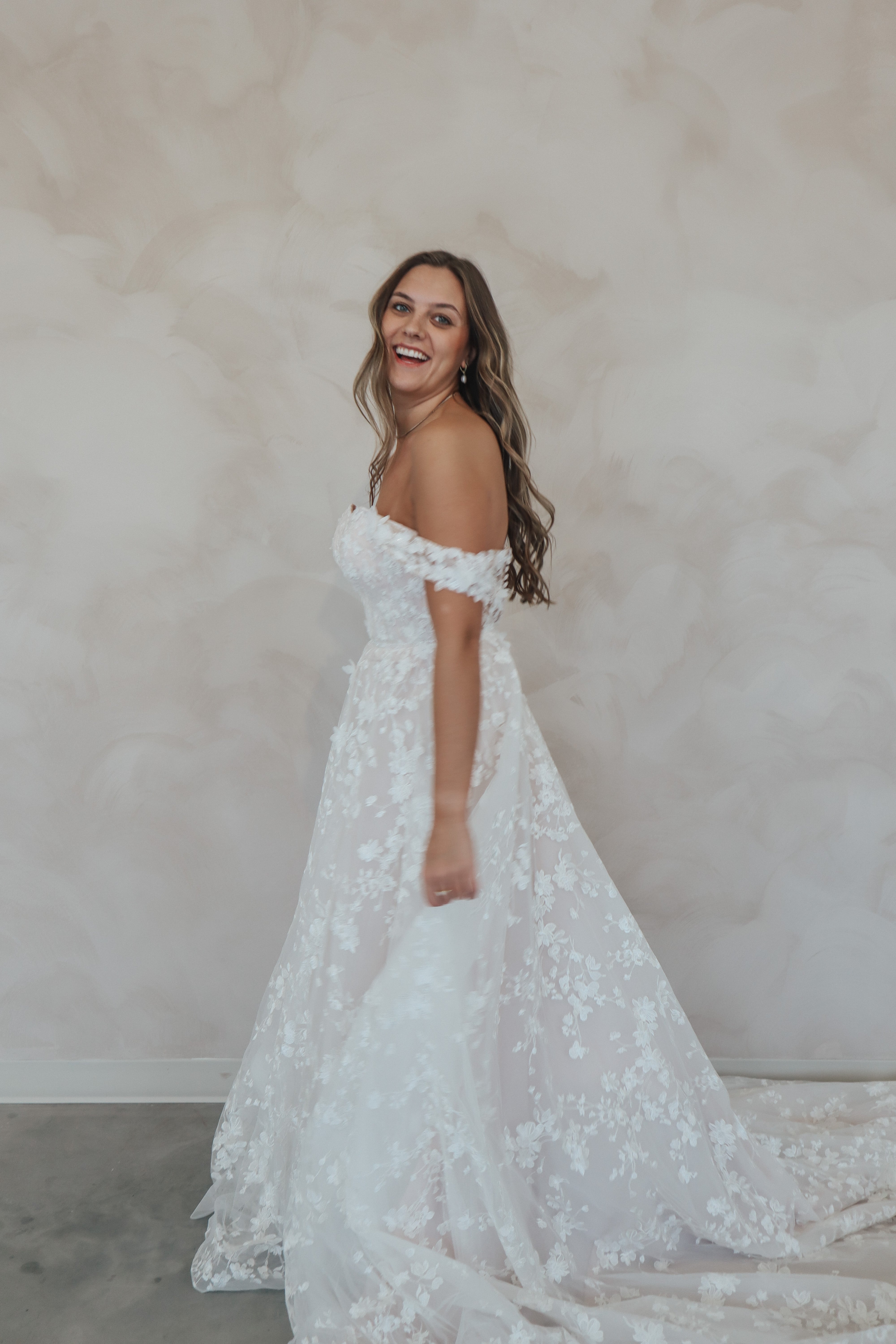 Size 04 | Dominique by Tania Olsen