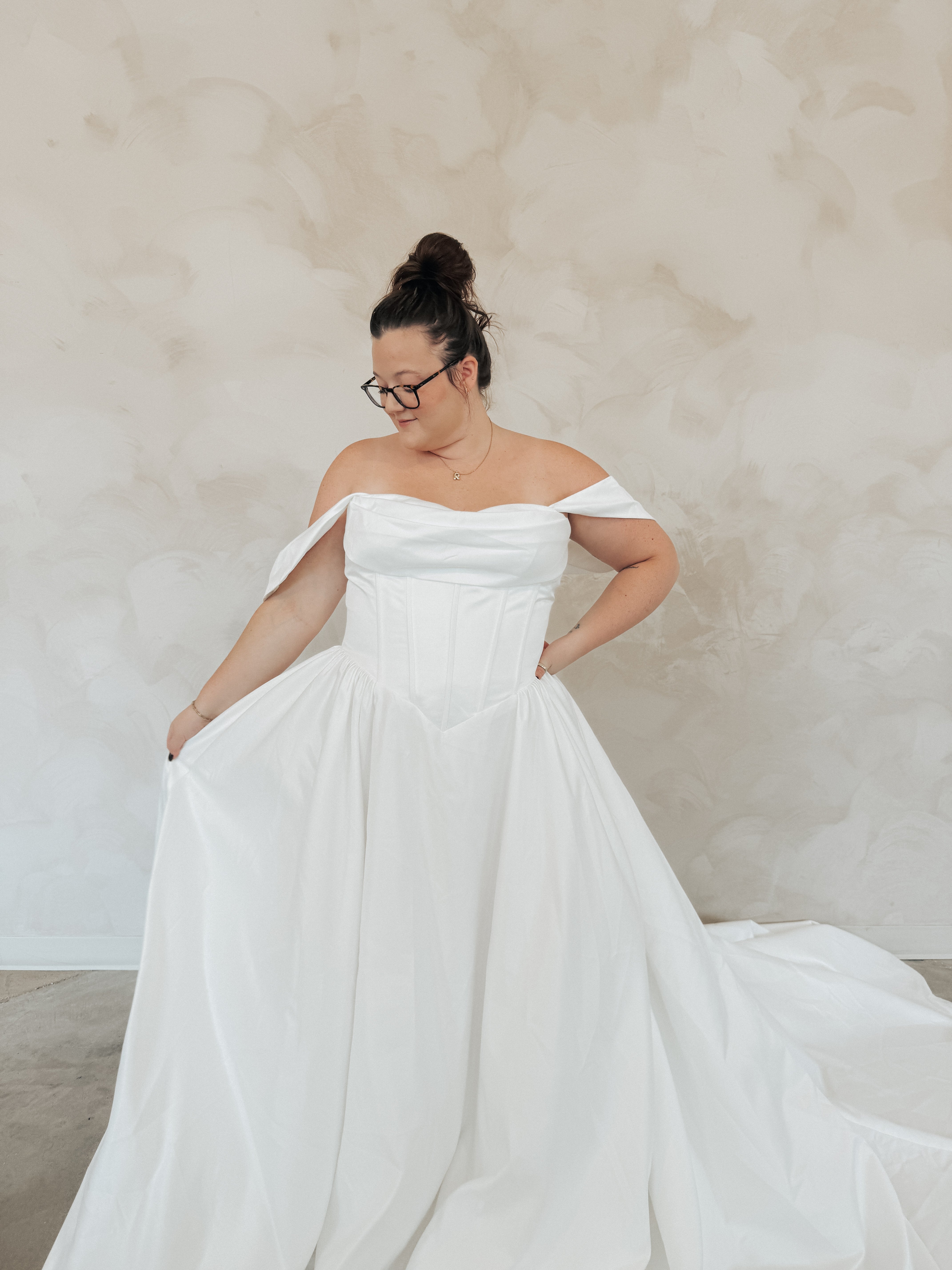 Size 24 | Walter by Forever