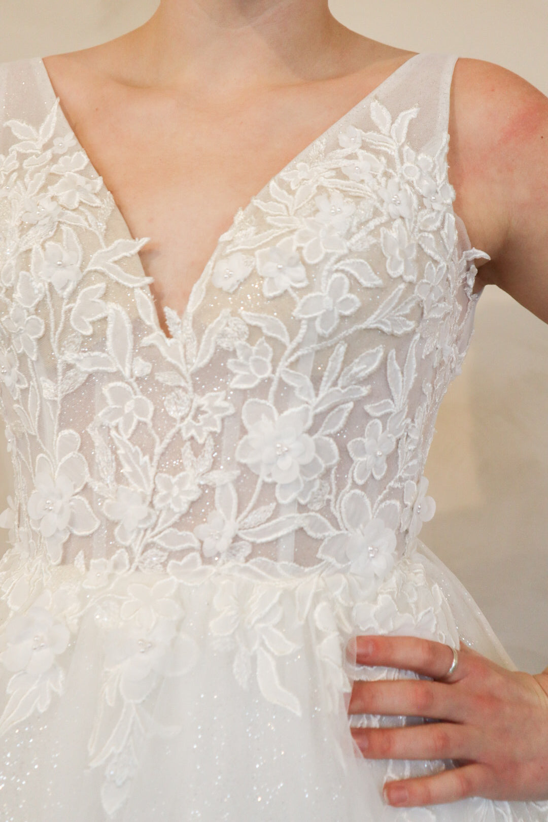 Size 04 | Tara by Maya Bella