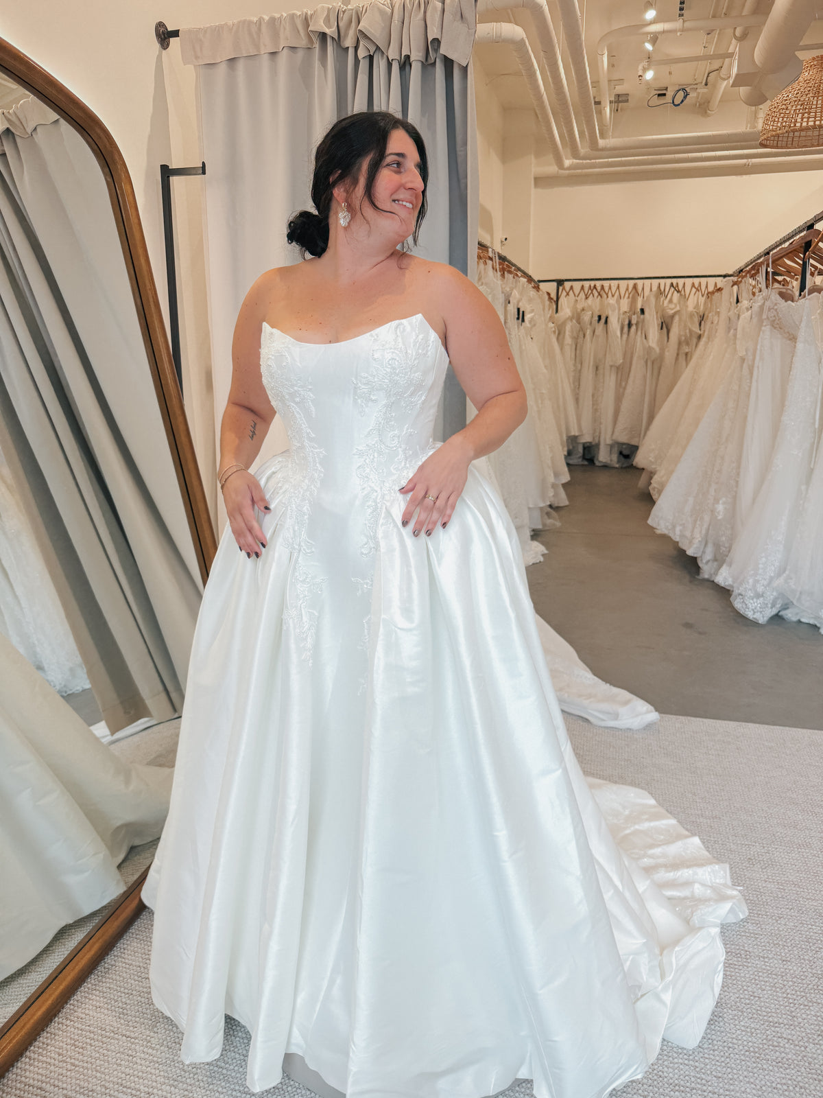 Size 16 | Lyndie by Take Heart