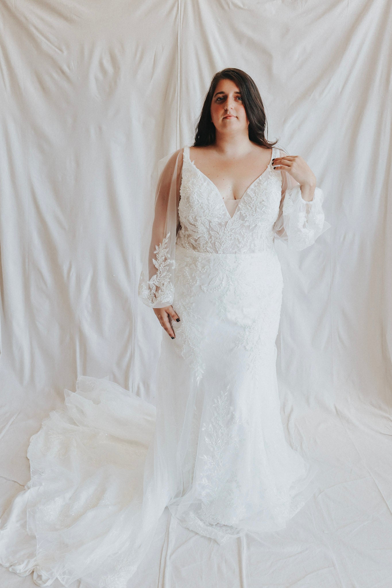 Size 22 | Ruby by Dearly