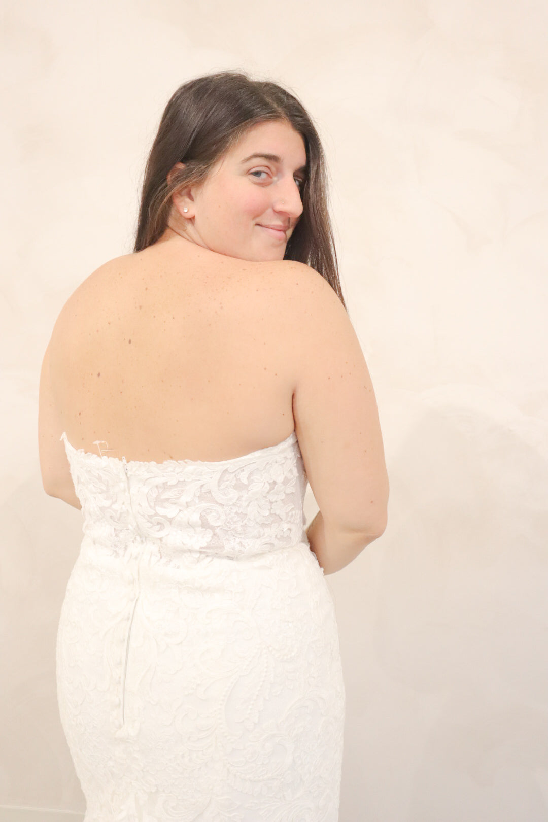 Size 16 | 7431 by Stella York