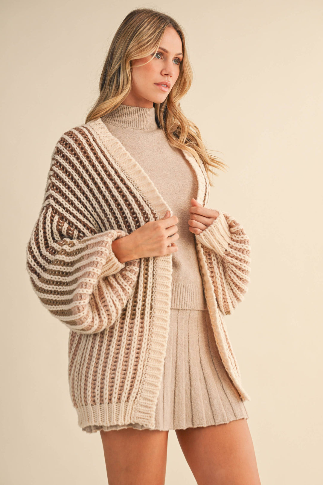 OMBRE CHUNKY CARDIGAN