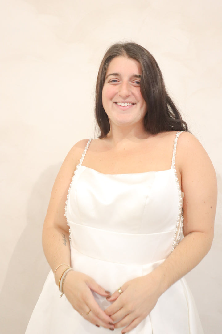 Size 12 | 7531 by Stella York