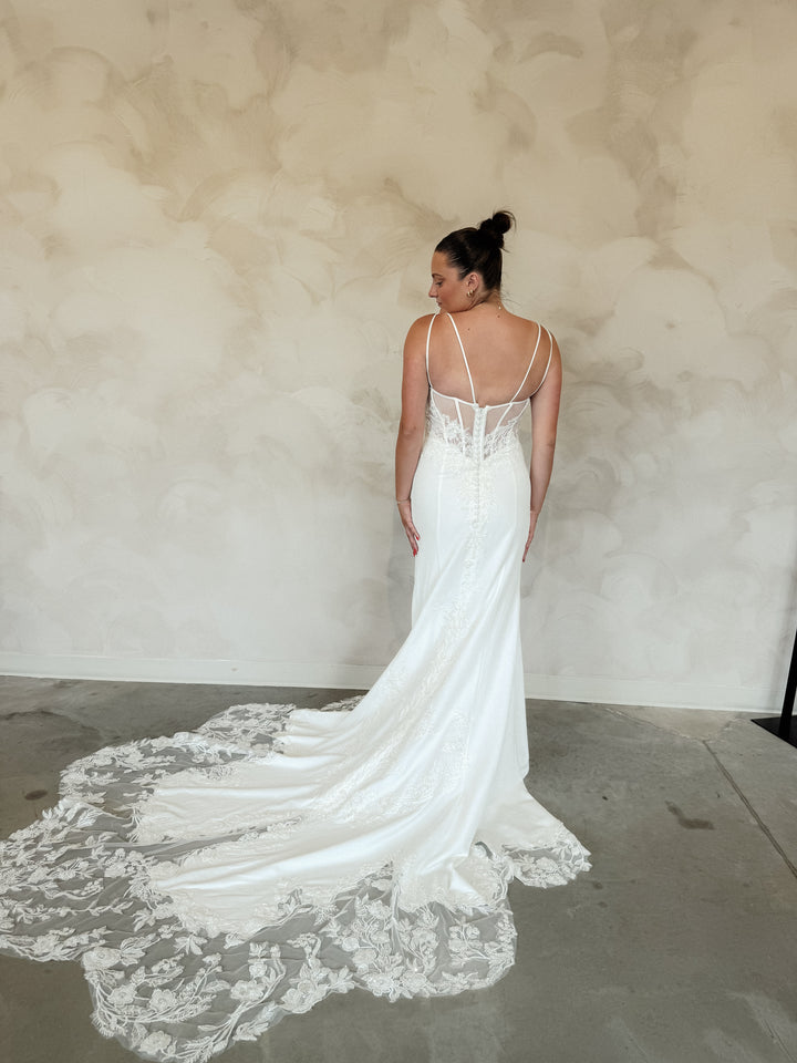 Size 16 | Shayla by Dearly