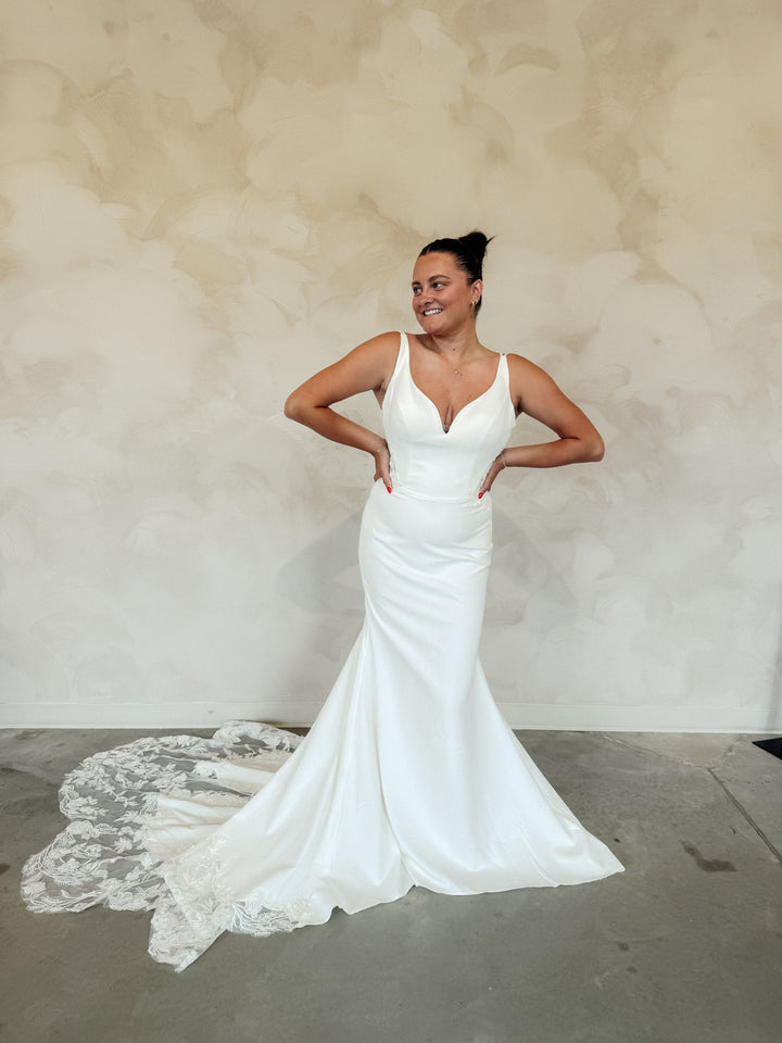 Size 16 | Shayla by Dearly