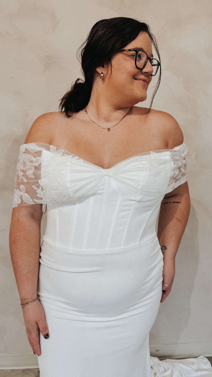 Size 18 | Naya by Becoming