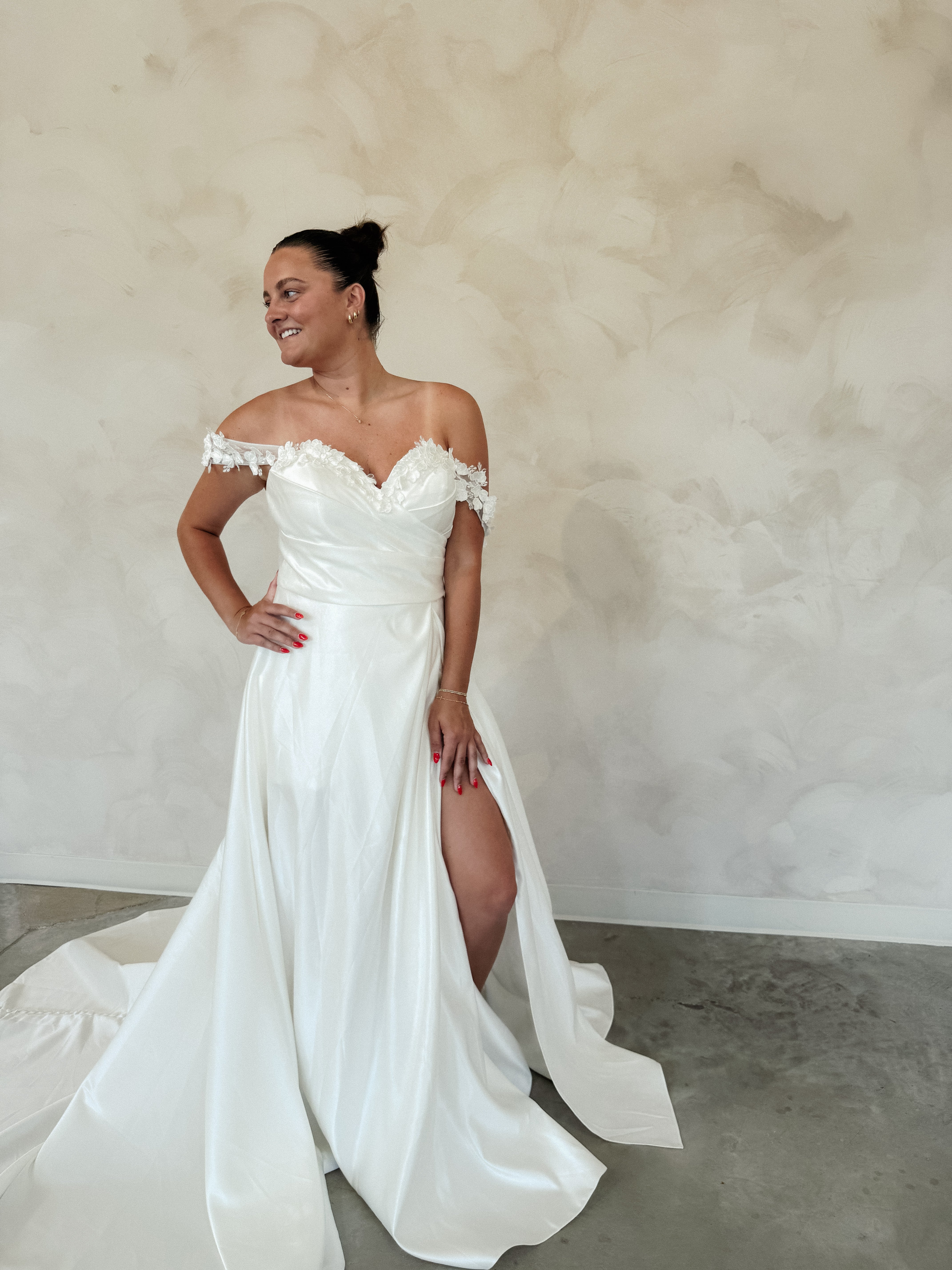 Size 16 | Mary by Dearly