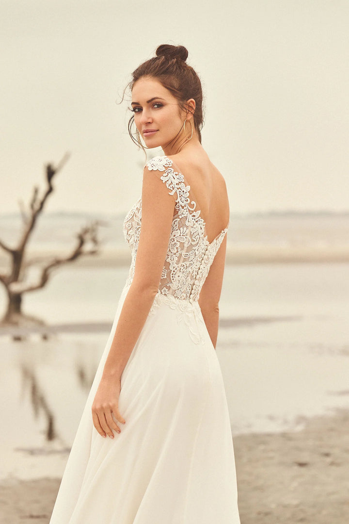 Size 08 | 66097 by Lillian West