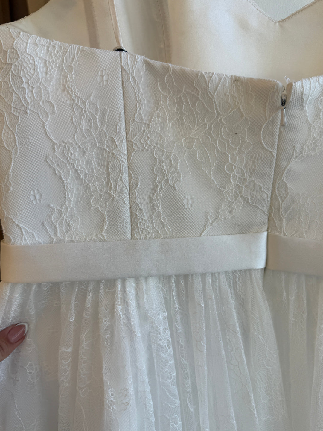 Size 24 | Andria by Kathryn Bass