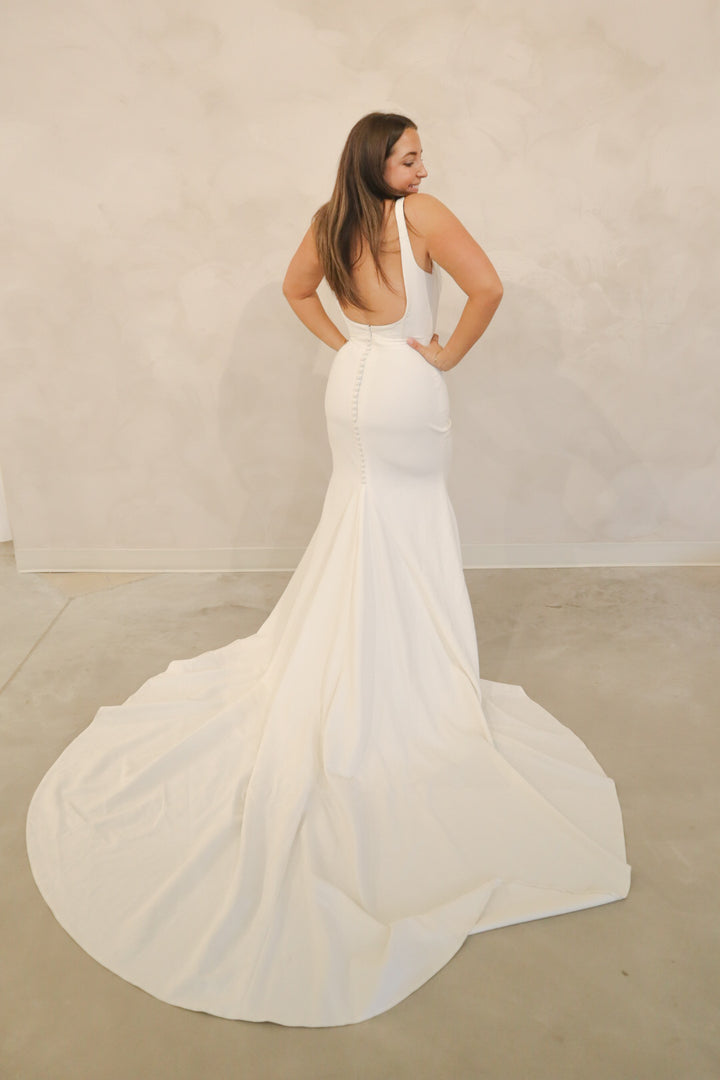 Size 12 | CZ8317-1Z by Cizzy