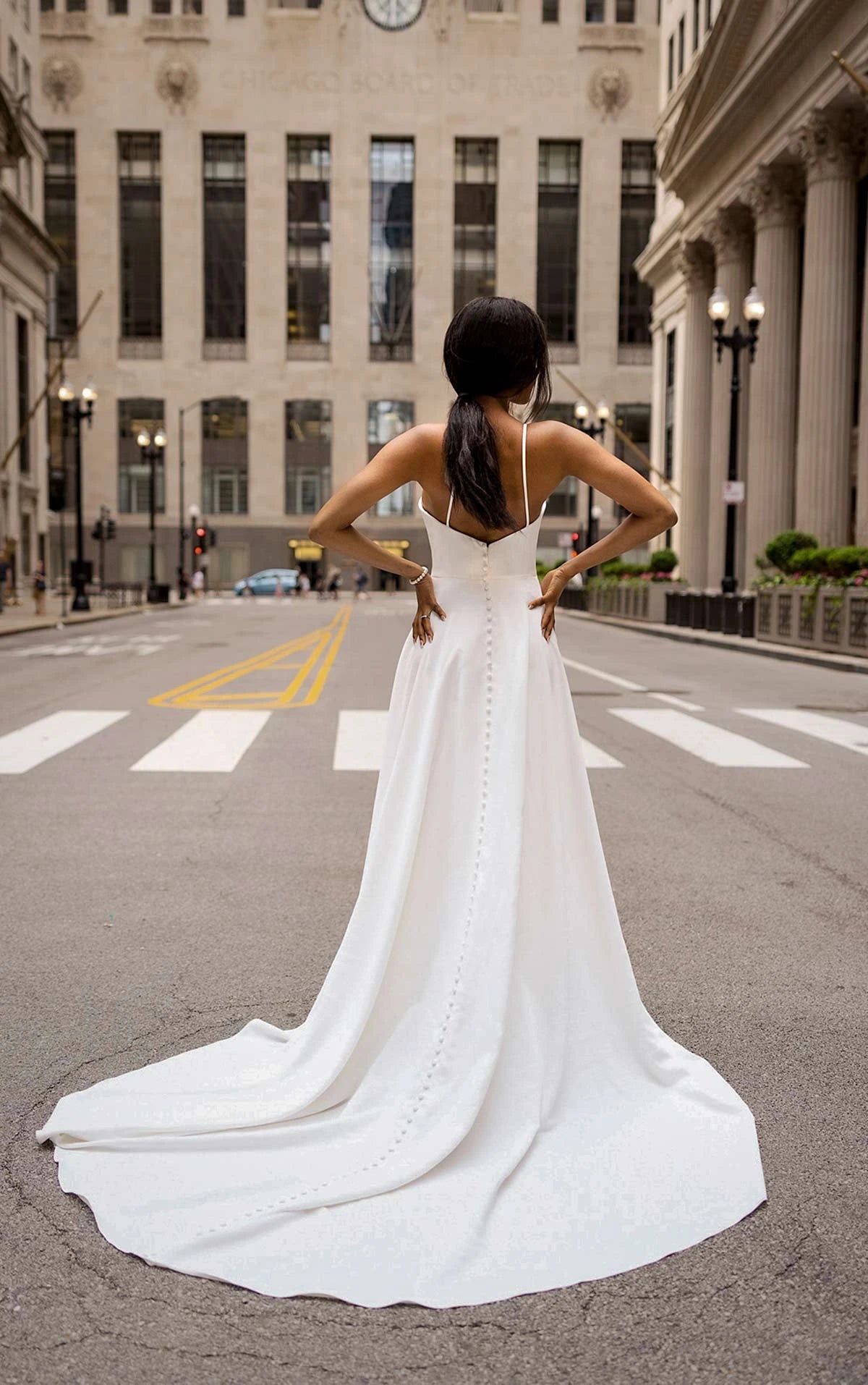 Size 16 | 7585 by Stella York