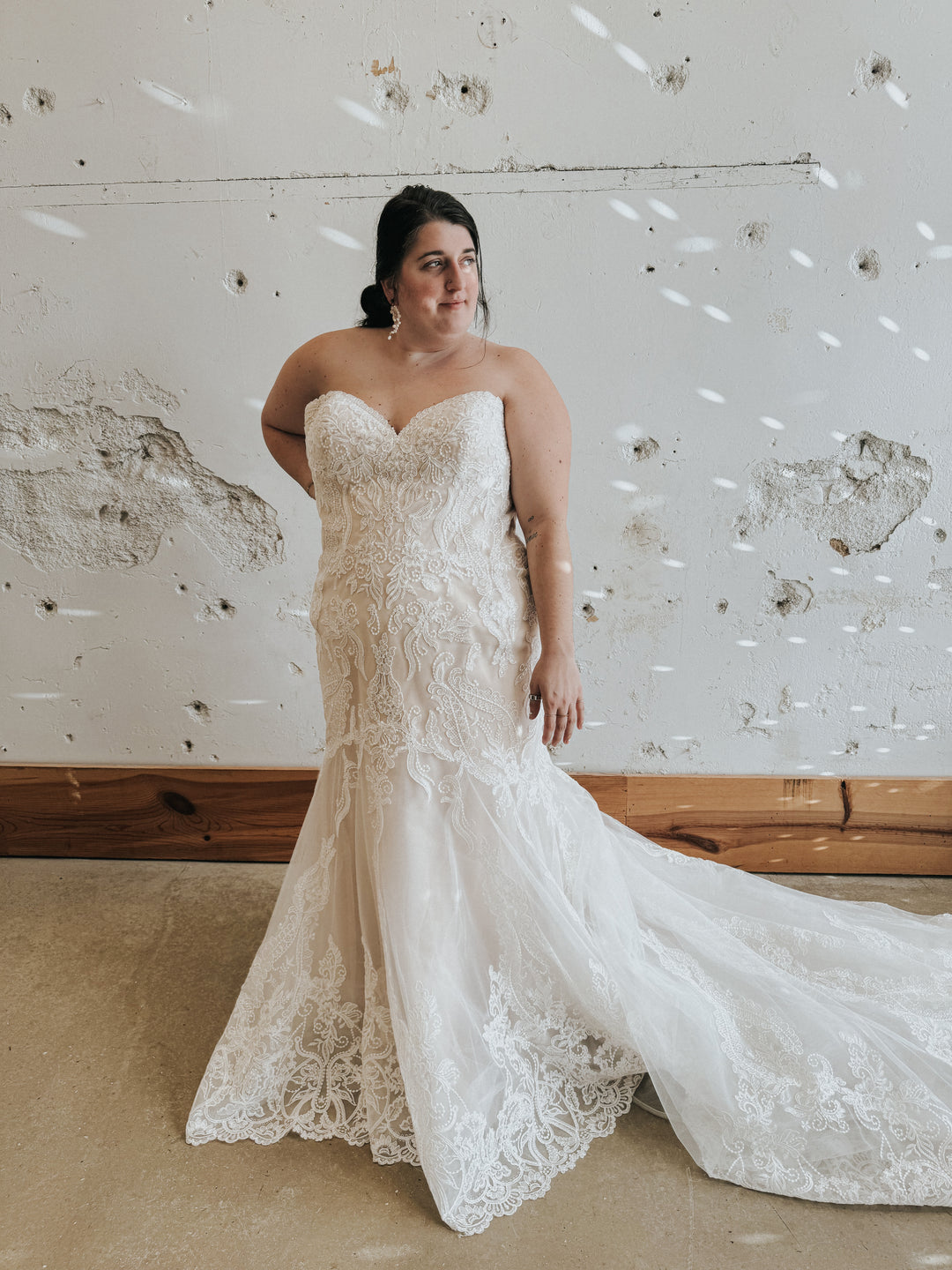 Tag Size 28 | Dearly Loved Bridal