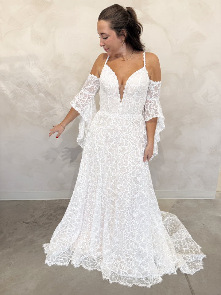 Size 12 | Stevie by Take Heart