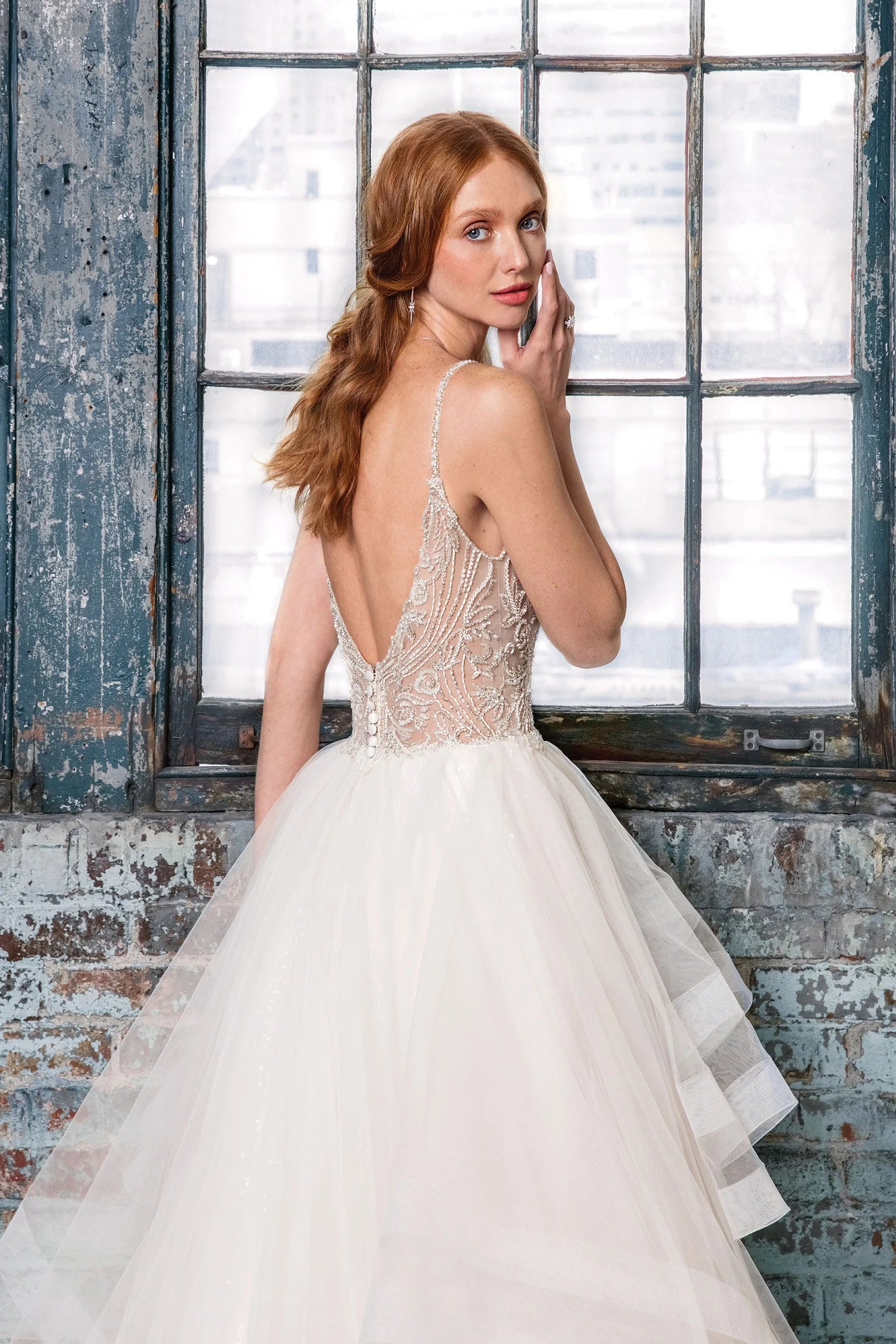 Size 08 | 99017 by Justin Alexander